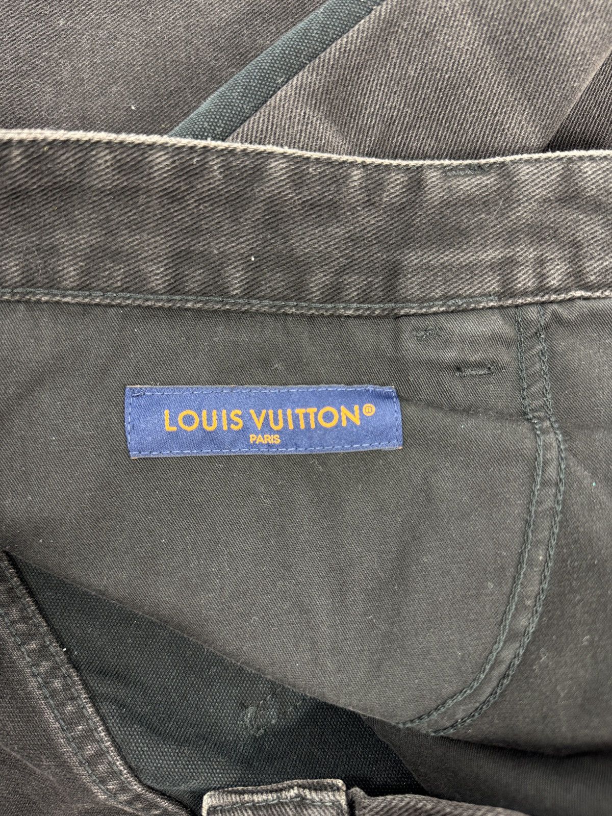 Louis Vuitton DENIM WORKWEAR TROUSERS 1AFACV Size US 36 / EU 52 - 8 Thumbnail