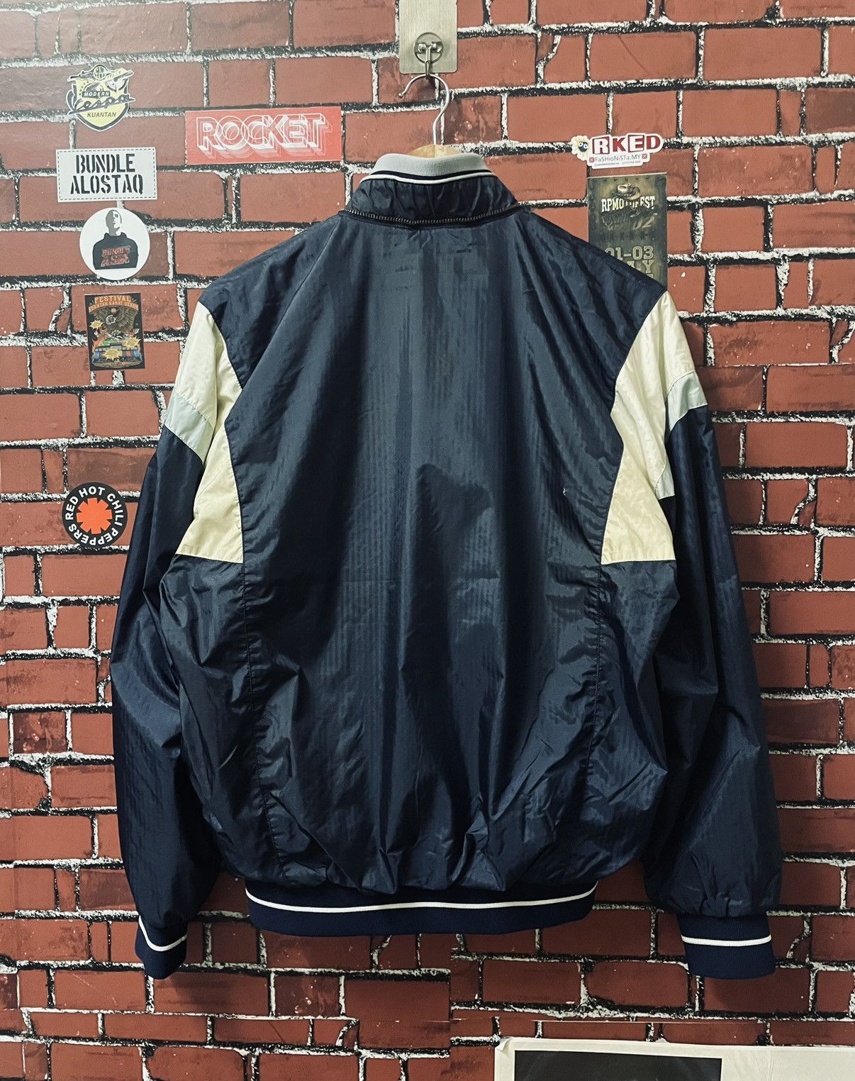 Adidas VINTAGE ADIDAS WINDBREAKER JACKET 80/90s Size US L / EU 52-54 / 3 - 12 Thumbnail