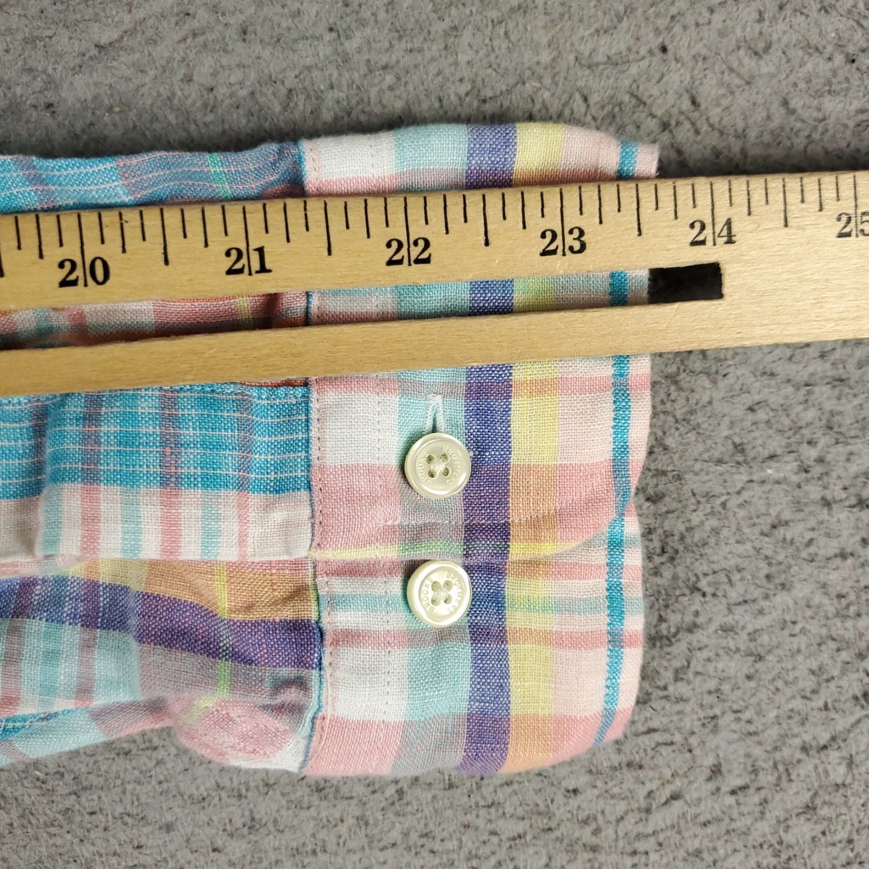 Brooks Brothers Brooks Brothers Shirt Mens Medium Blue Plaid Irish Linen Button Up Long Sleeve Mens Size US M / EU 48-50 / 2 - 6 Thumbnail
