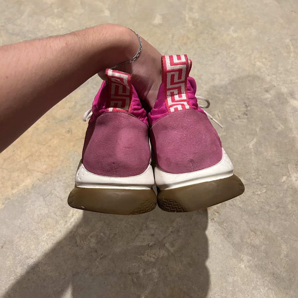 Designer × Versace Versace Cross Chainer Baroque Pink Print Sneakers EU 40 Size US 7 / EU 40 - 5 Thumbnail