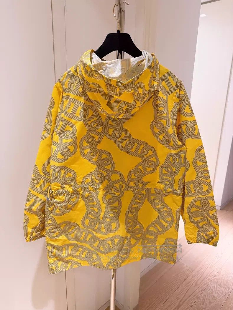 Hermes Hermes Pig Nose Hooded Windbreaker Yellow Size XS / US 0-2 / IT 36-38 - 2 Thumbnail