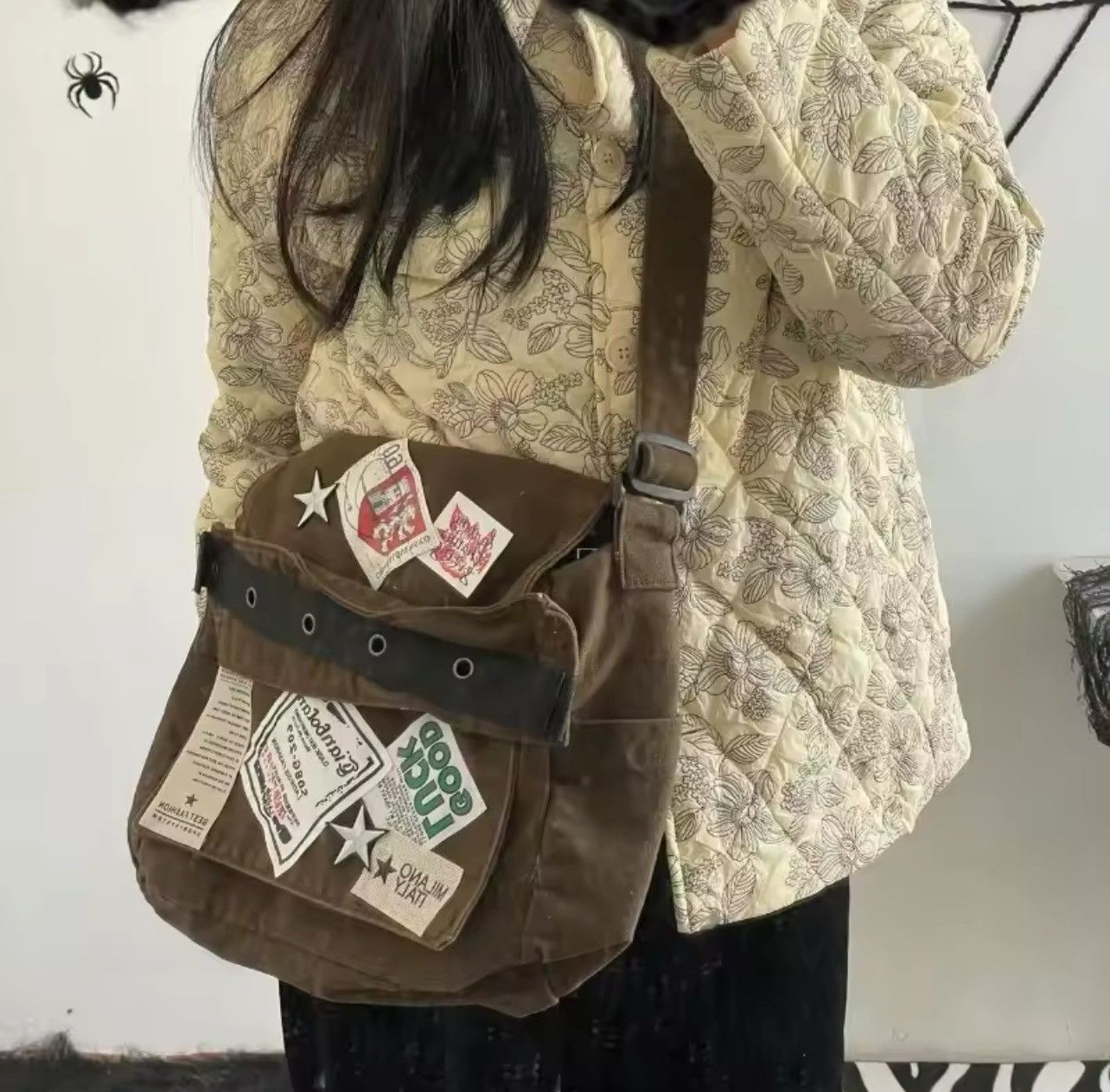 Japanese Brand × Vintage Vintage Y2k Messenger Bag Size ONE SIZE - 1 Thumbnail