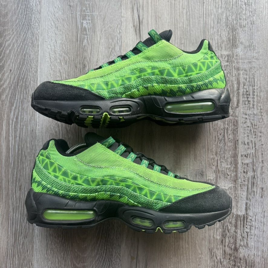 Nike NIKE • Air Max 95 "Naija" (11.5M) Size US 11.5 / EU 44-45 - 3 Thumbnail