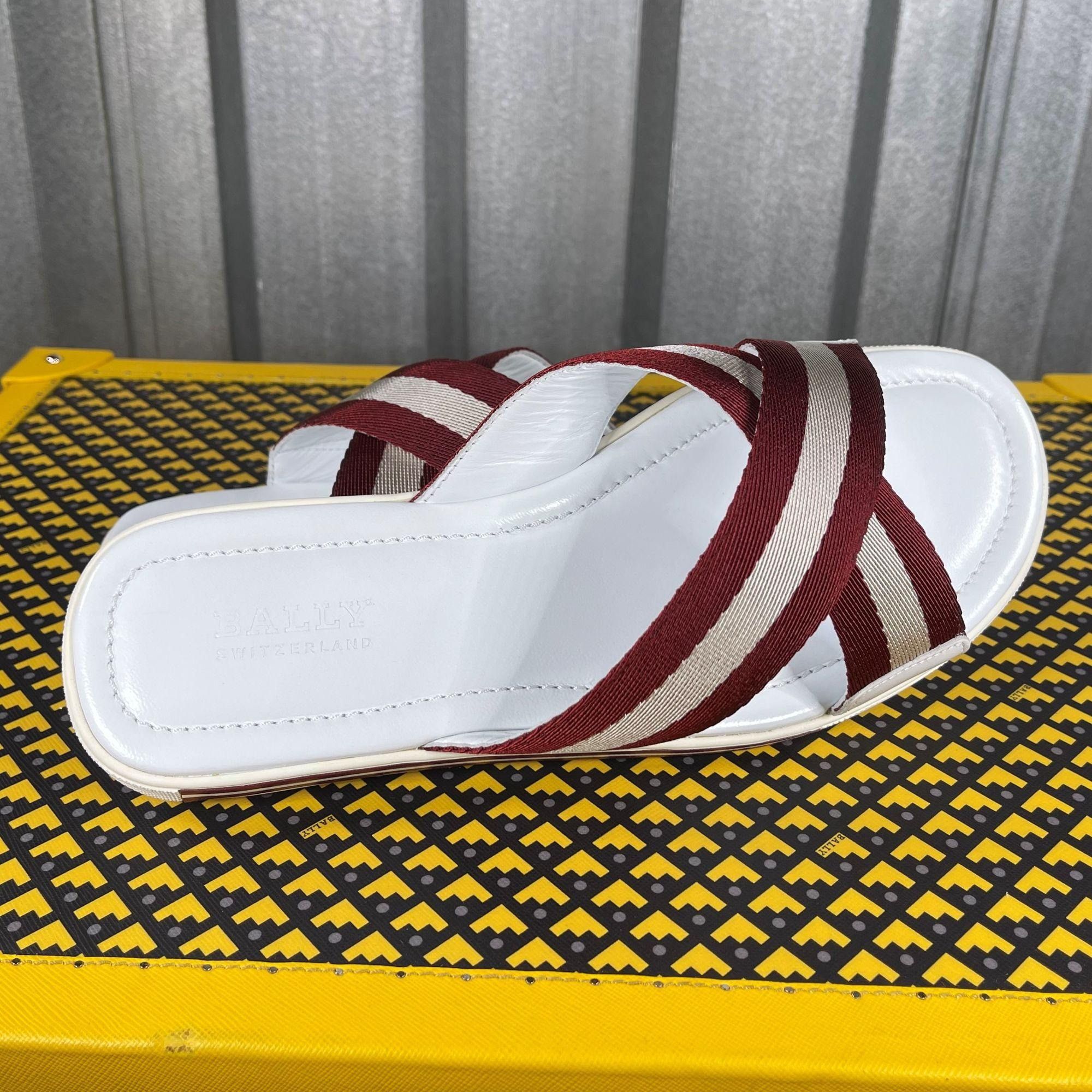 Bally Bally Bonks Red Synthetic Fabric Sandals US 6 Size US 6 / EU 39 - 3 Thumbnail