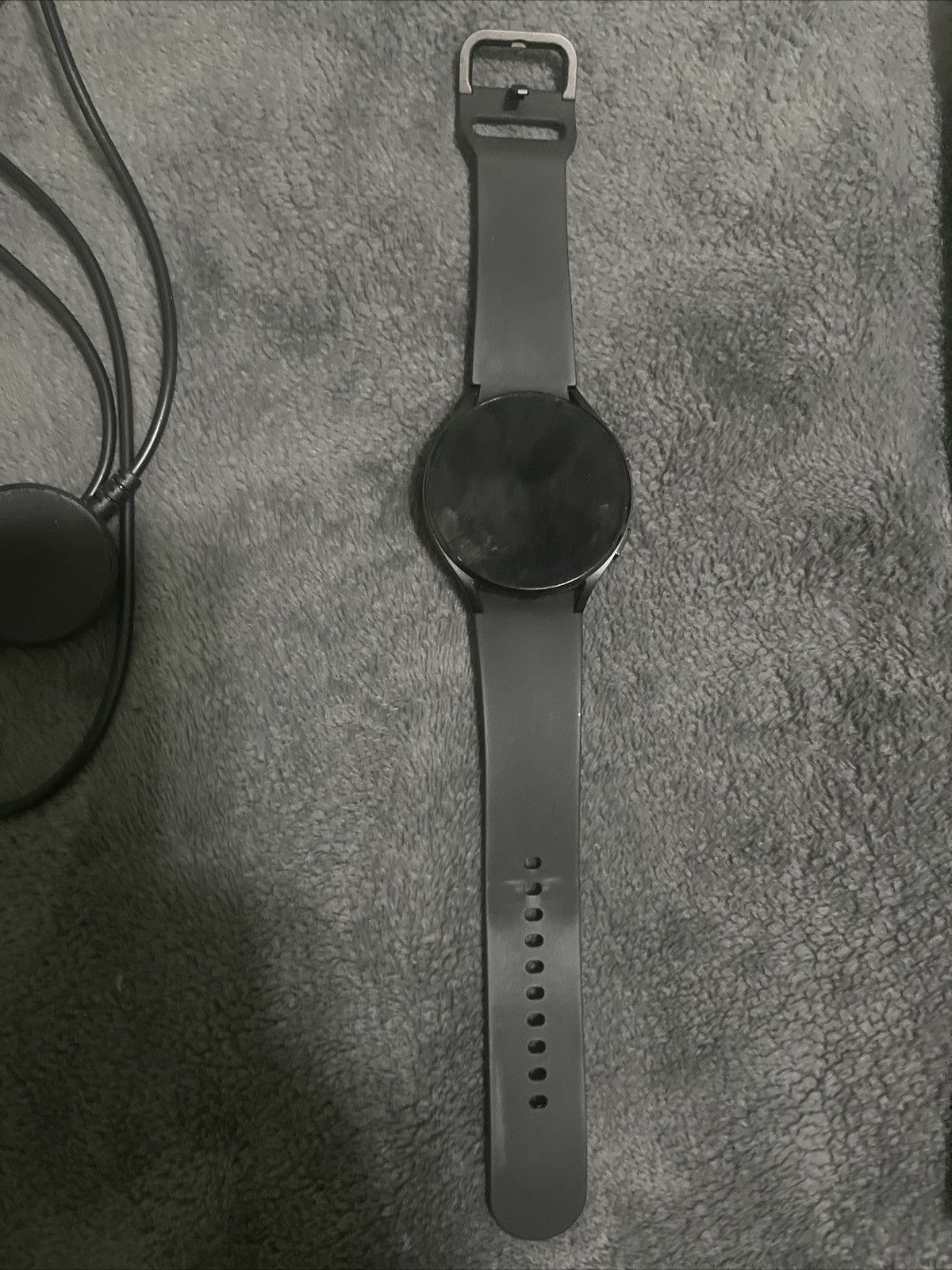 Samsung Galaxy watch 4 Size ONE SIZE - 3 Thumbnail