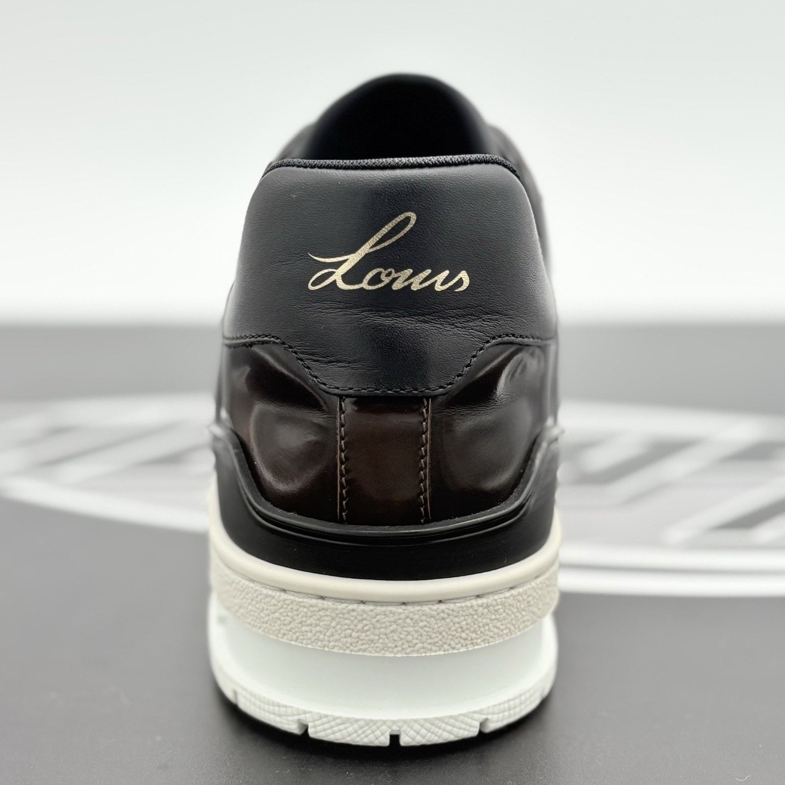 Louis Vuitton Louis Vuitton Trainer ' Brown Patent ' | SUPER CLEAN! Size US 9 / EU 42 - 9 Thumbnail