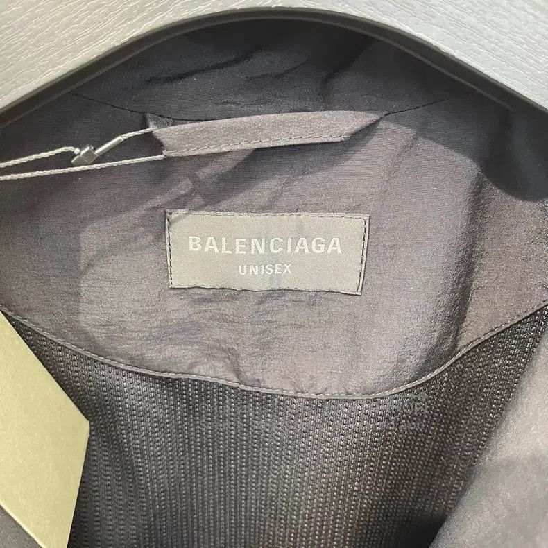 Balenciaga Balenciaga 3B Embroidered Logo Windbreaker Jacket Size US XXS / EU 40 - 4 Thumbnail