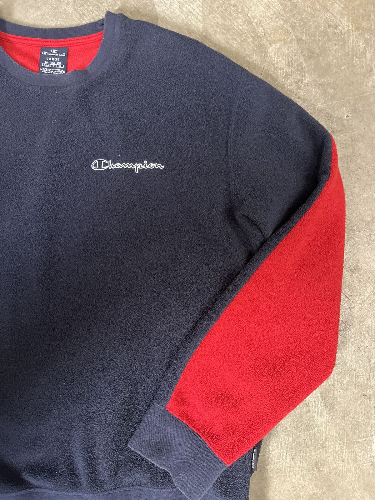 Champion Retro Champion Sherpa Fleece Pullover Crewneck Size US L / EU 52-54 / 3 - 3 Thumbnail