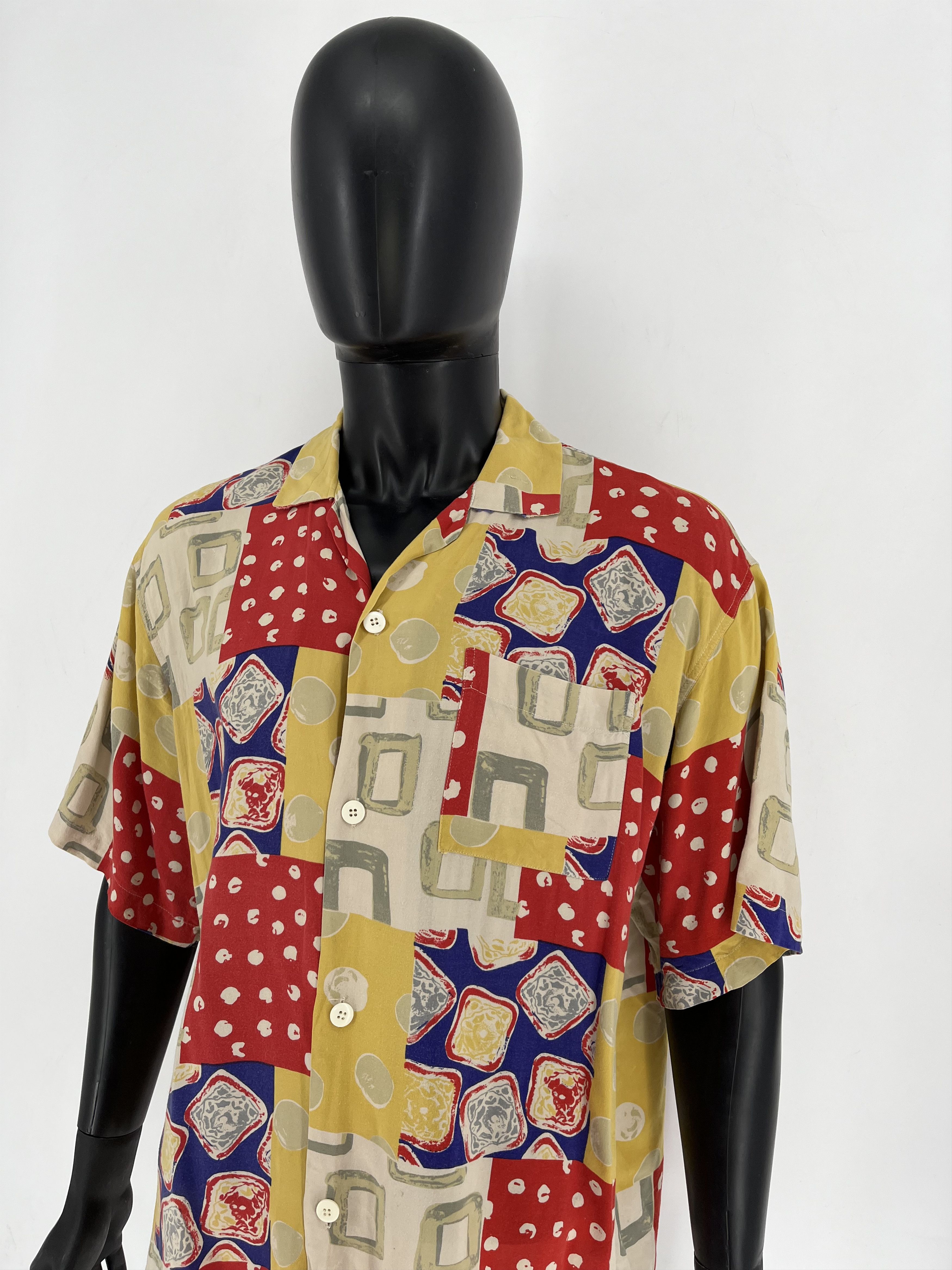 Vintage Vintage Y2K Art Streetwear Hawaiian Travis Scott style Size US L / EU 52-54 / 3 - 4 Thumbnail