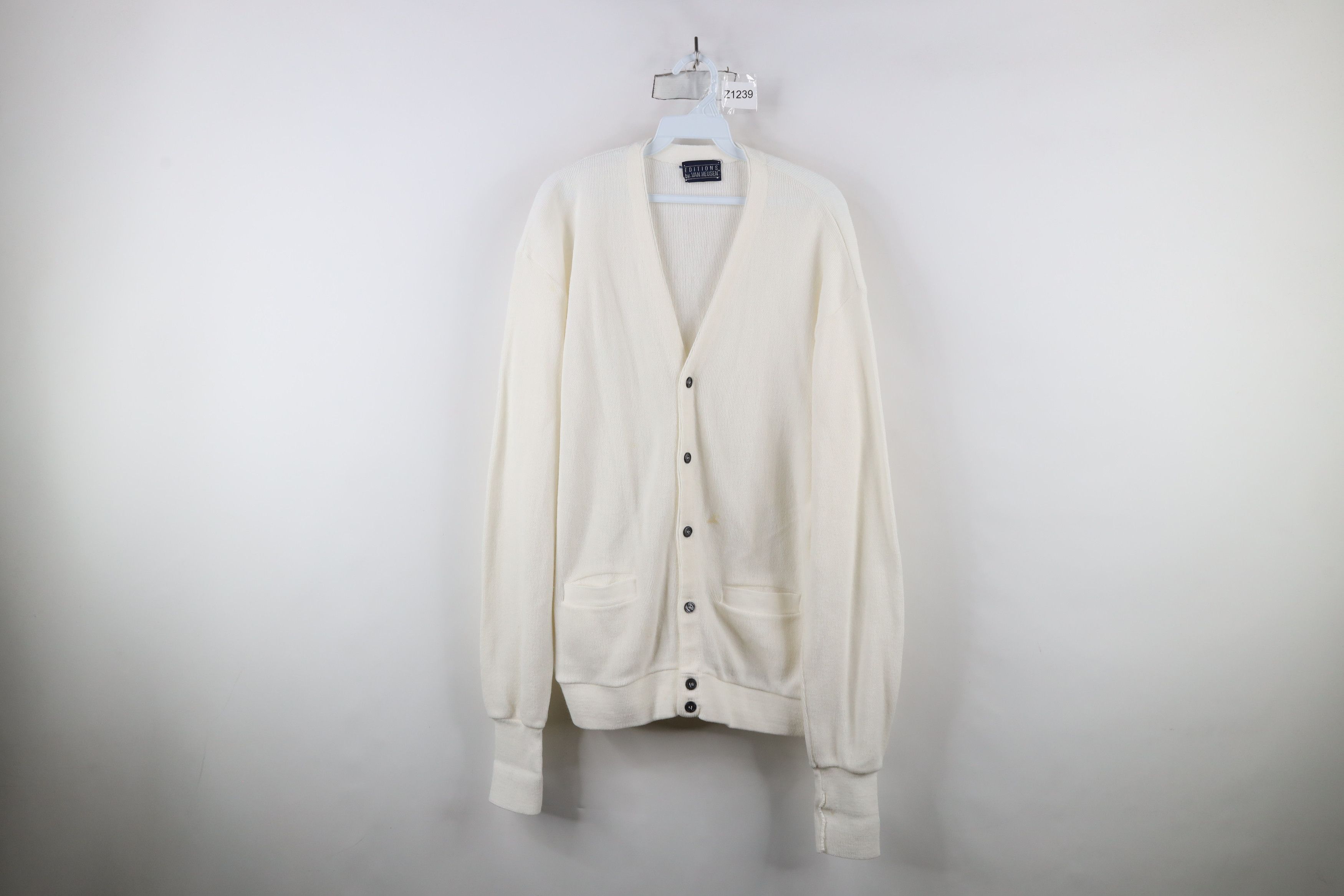 Vintage Vintage 70s Streetwear Blank Knit Cardigan Sweater White USA Size US XL / EU 56 / 4 - 1 Thumbnail