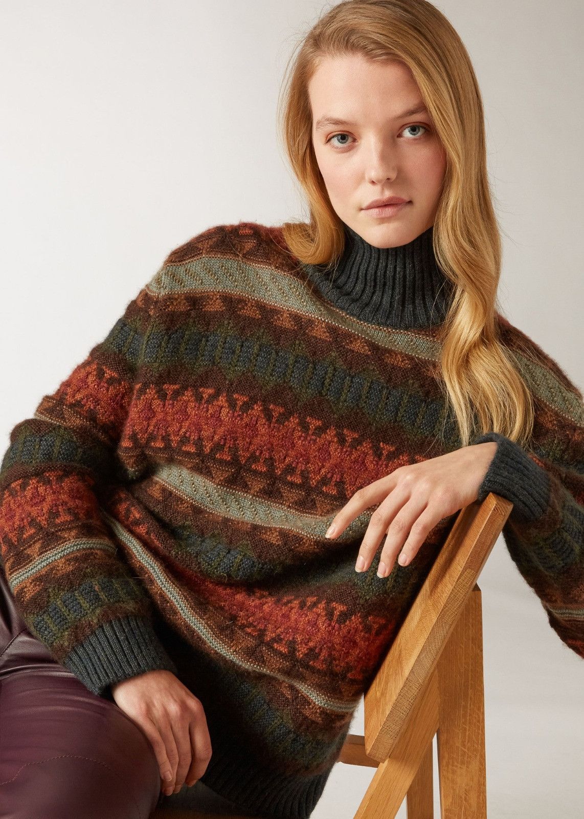 Loro Piana o1srvl11e0125 Cashmere Jacquard Turtleneck Sweater Size XS / US 0-2 / IT 36-38 - 2 Thumbnail