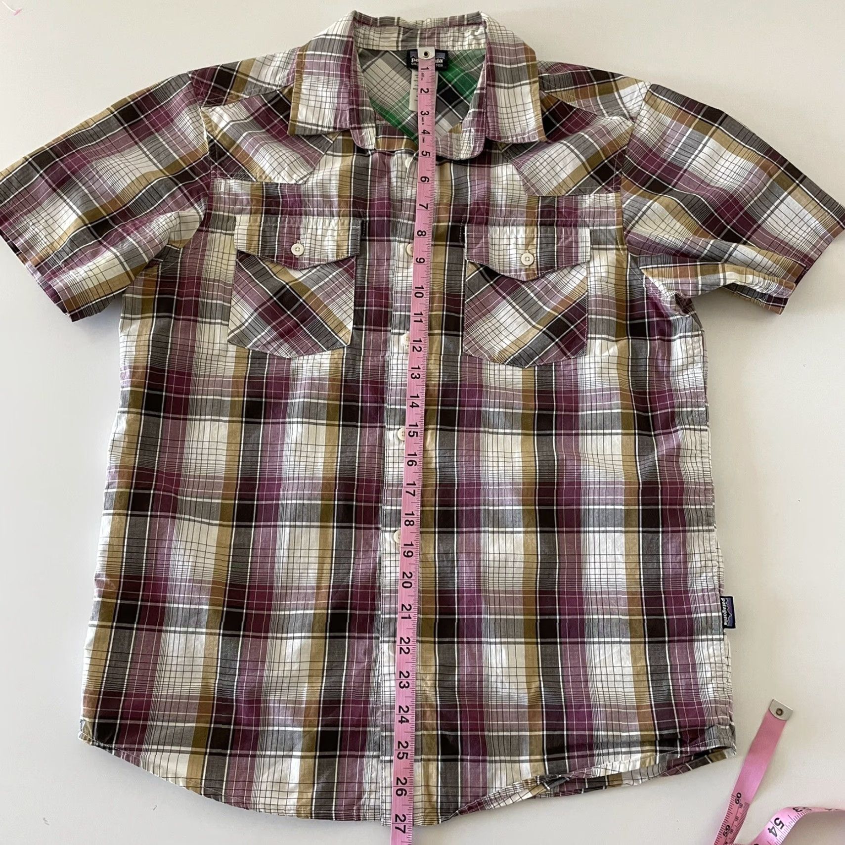 Patagonia Patagonia Shirt Short Sleeve Button-Up Plaid Purple S Mens Small Organic Size US S / EU 44-46 / 1 - 5 Thumbnail