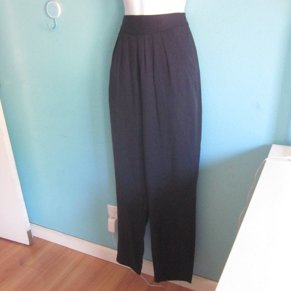 Elie Tahari Elie Tahari Pleated Front Navy Blue Lightweight Summer Trous Size 30" / US 8 / IT 44 - 9 Thumbnail