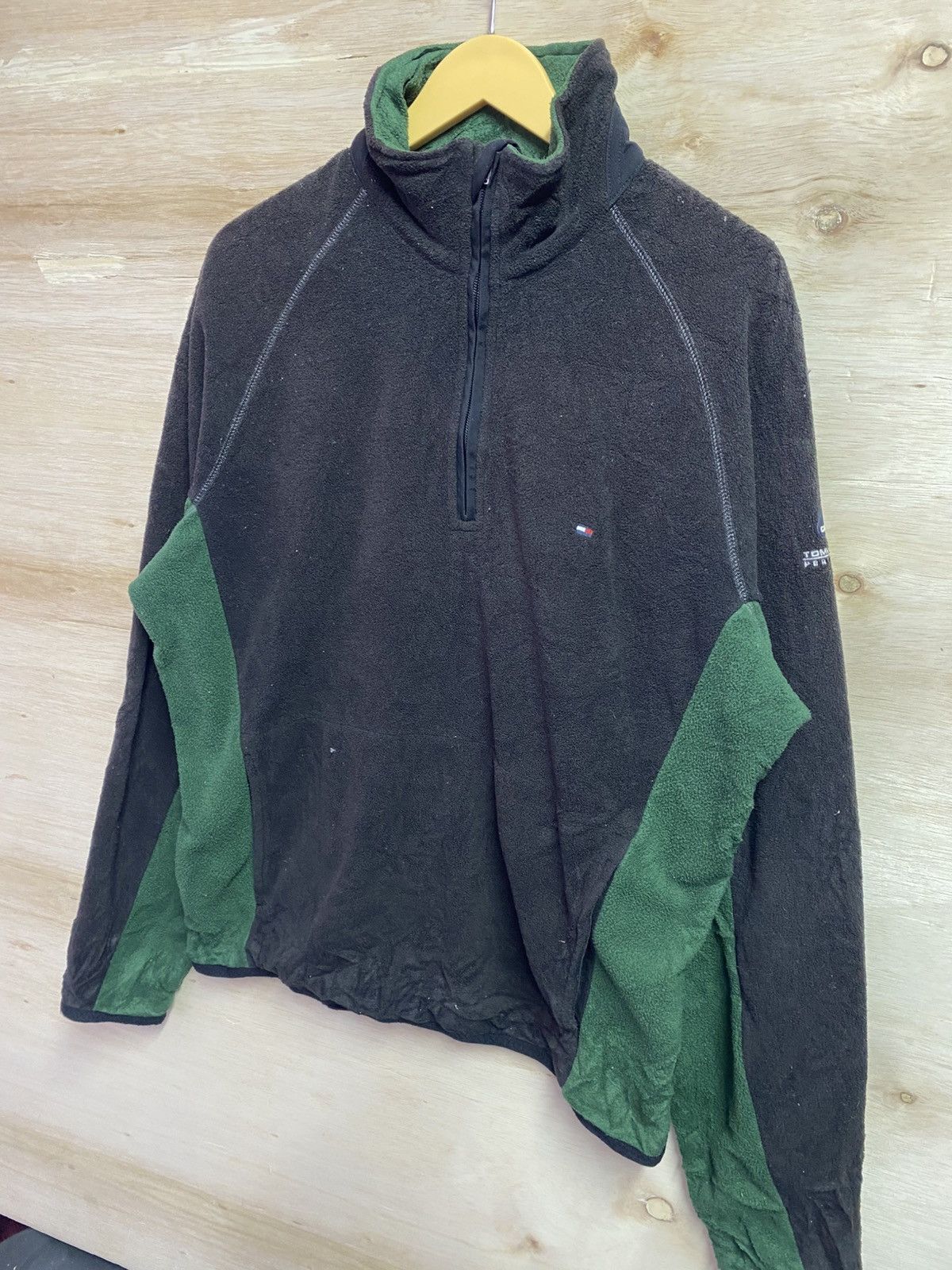 Tommy Hilfiger Tommy Hilfiger half zipper fleece jacket Size US L / EU 52-54 / 3 - 2 Thumbnail