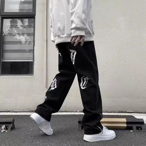 Japanese Brand Black retro embroidered straight leg loose fit jeans Size US 33 - 2 Thumbnail