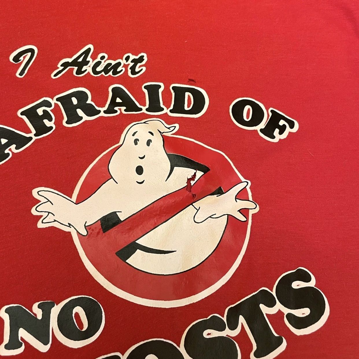 Vintage VINTAGE Ghostbusters Aint Afraid Of No Ghost VTG Iron On Tee Shirt L Red 80s Mens T-Shirt Size US L / EU 52-54 / 3 - 3 Thumbnail