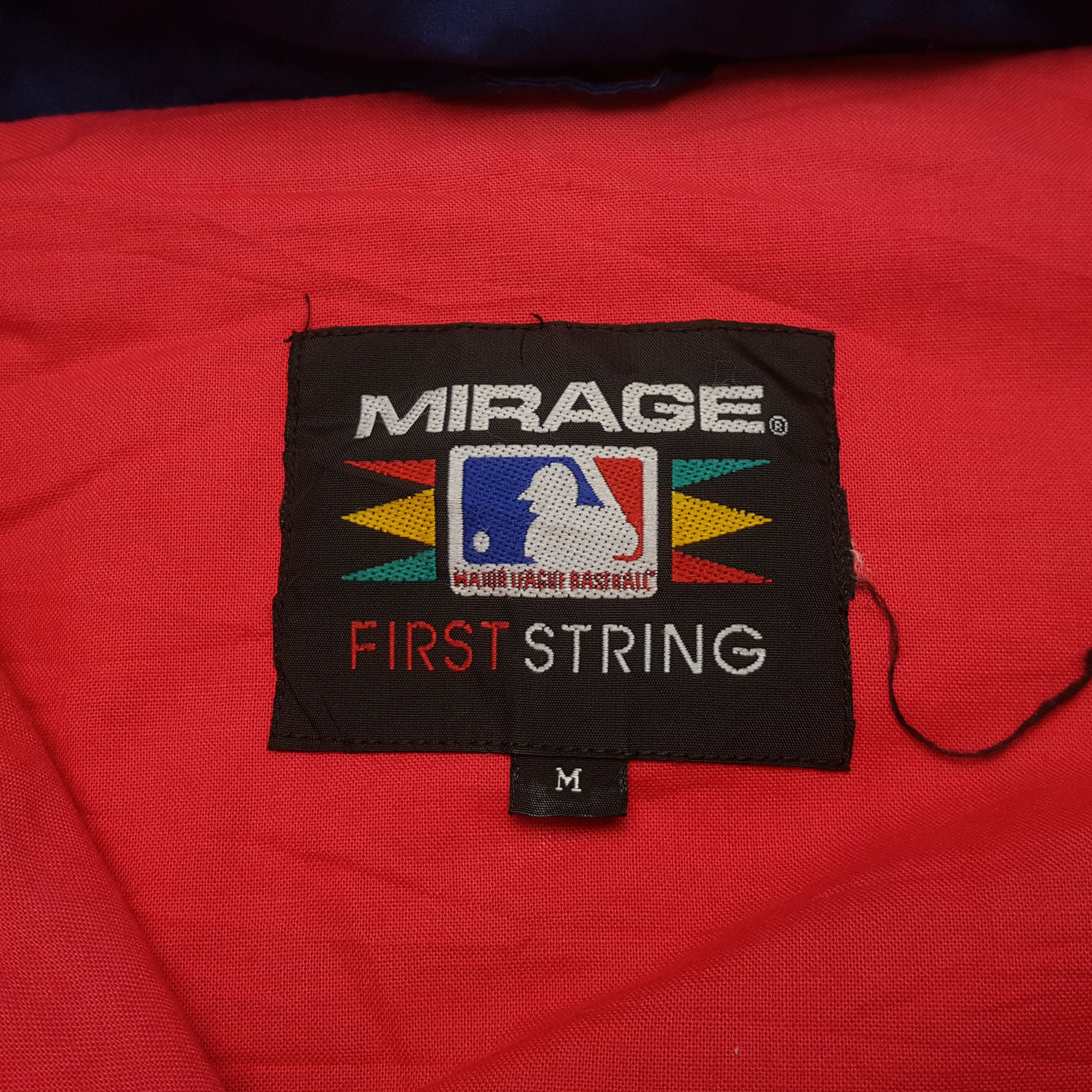 MLB Vintage Cleveland Indians MLB Baseball Team Jacket C323N15 Size US XL / EU 56 / 4 - 6 Thumbnail