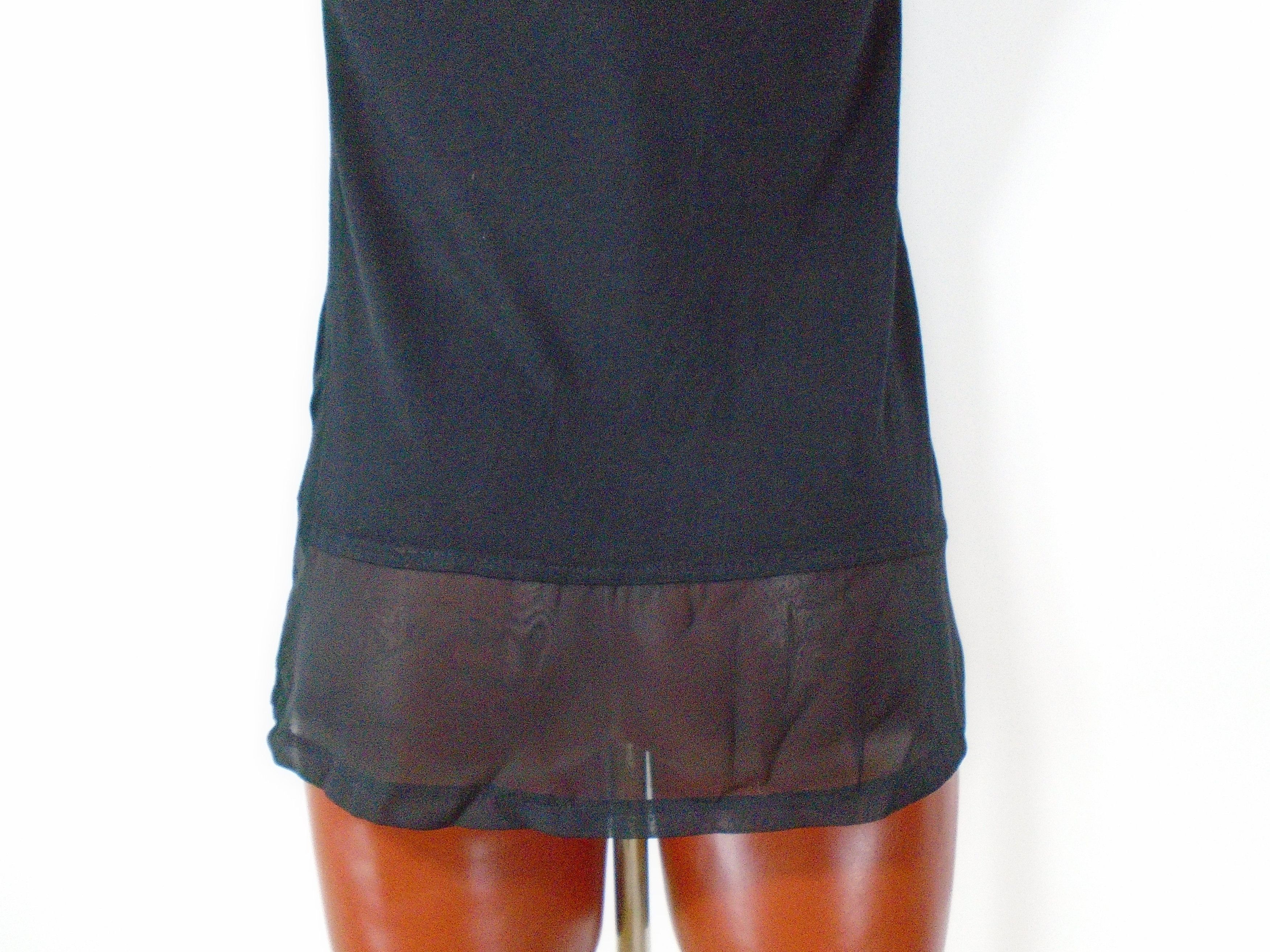 H&M Women's Tank Tops H&M. Color: Black. Size: XS. Size XS / US 0-2 / IT 36-38 - 11 Thumbnail