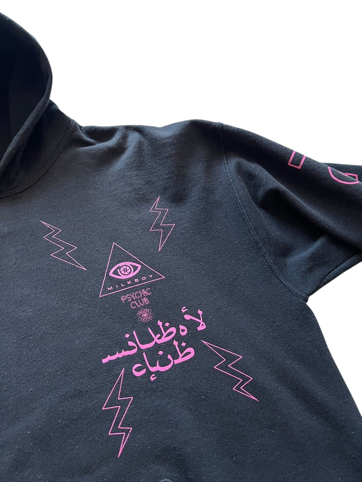 Japanese Brand 2000s Milkboy ‘Psychic” Sunfaded Pullover Hoodie Size US L / EU 52-54 / 3 - 4 Thumbnail
