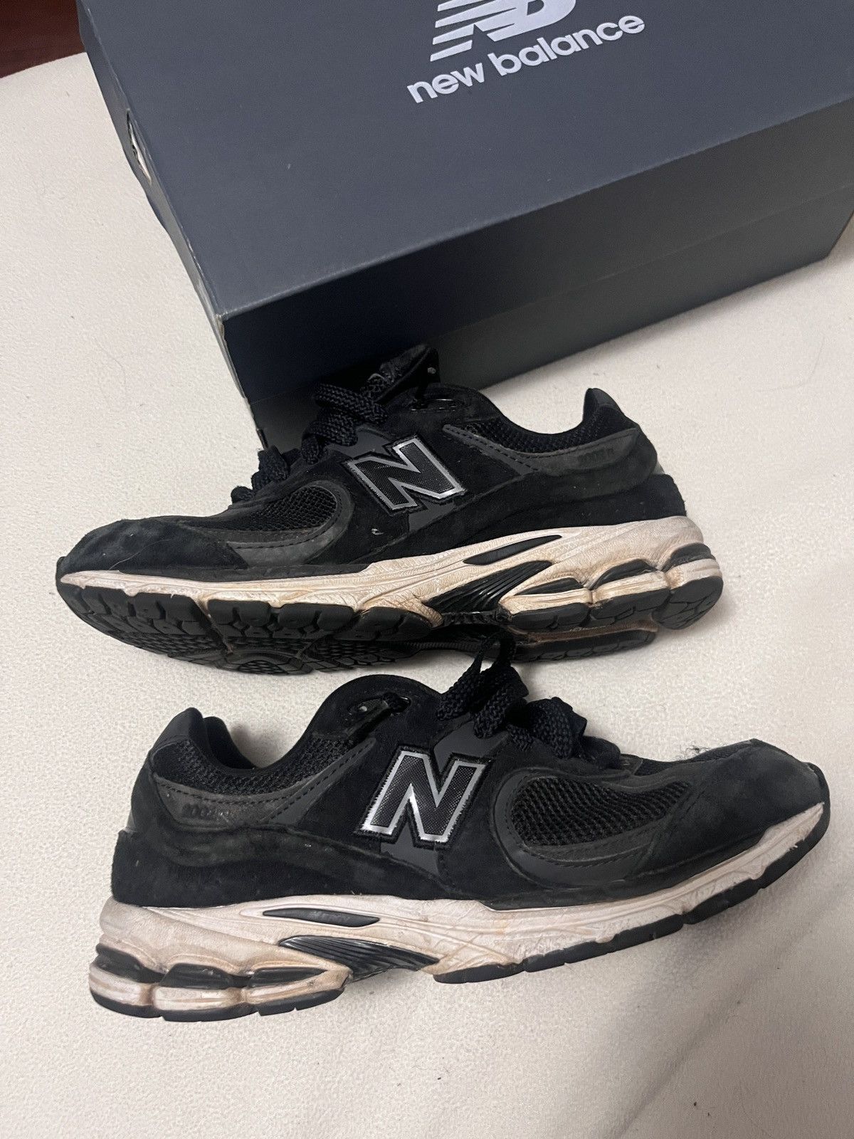 New Balance New Balance 2002r Size US 7.5 / EU 40-41 - 2 Thumbnail