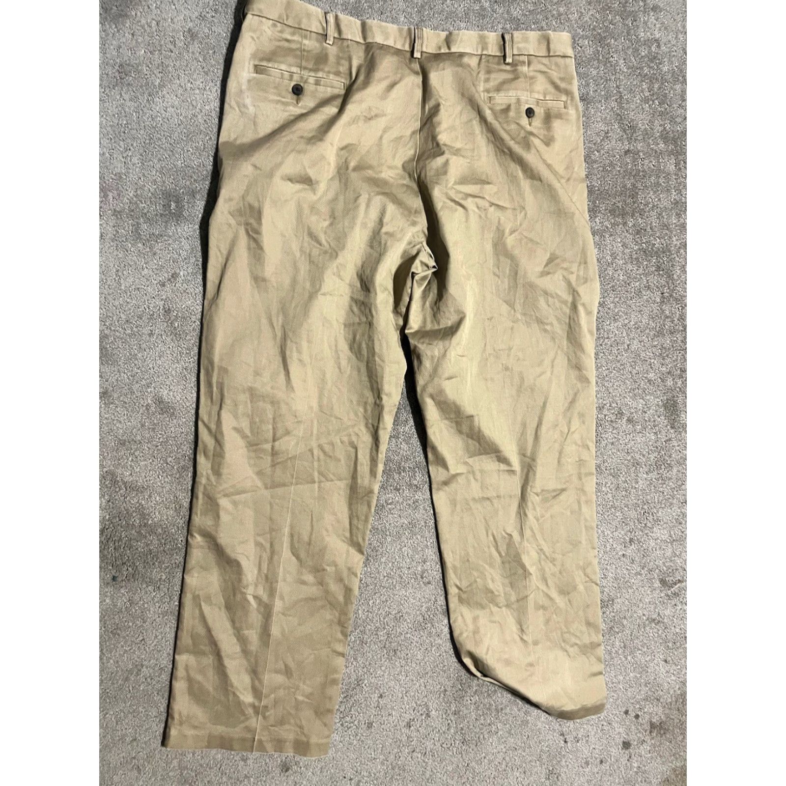 Haggar Haggar Men Pants Classic Fit Pleated Front 42x32 Beige Cotton/Polyester/Spandex Stretch Waist No-Iron Khaki Workwear Trousers Size US 42 / EU 58 - 3 Thumbnail