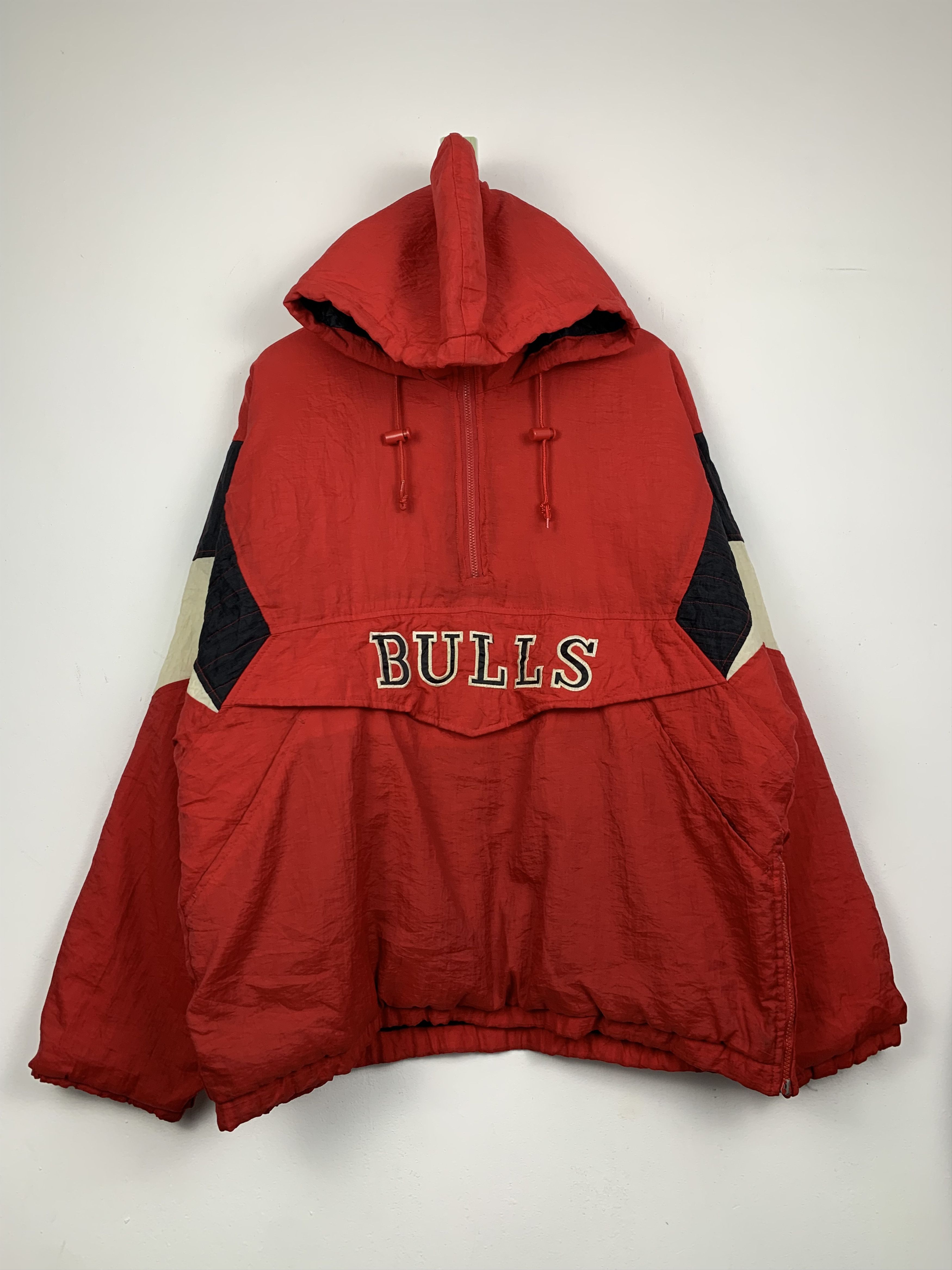 NBA × Starter × Vintage Vintage 90s Chicago Bulls Starter Hoodie Bomber Jacket J1362 Size US L / EU 52-54 / 3 - 3 Thumbnail