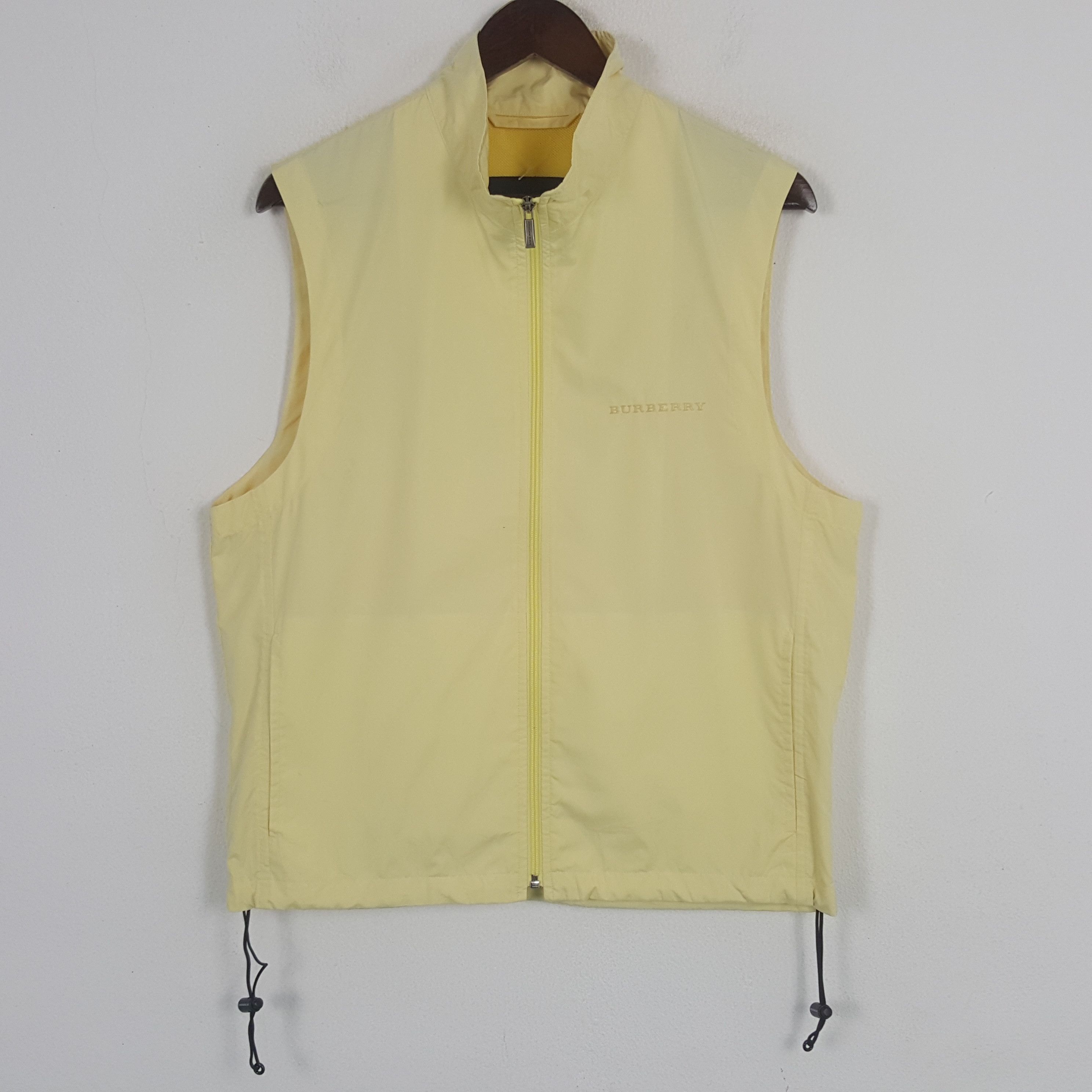Burberry × Japanese Brand × Vintage Vintage Burberry London Custom Spell Out Vest Jacket Size US M / EU 48-50 / 2 - 3 Thumbnail