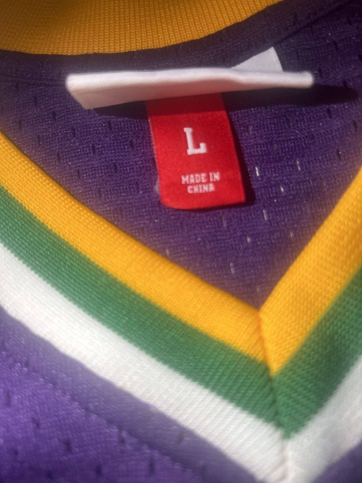 Mitchell & Ness Utah Jazz Karl Malone Vintage Mitchell and Ness Jersey Size US L / EU 52-54 / 3 - 3 Thumbnail
