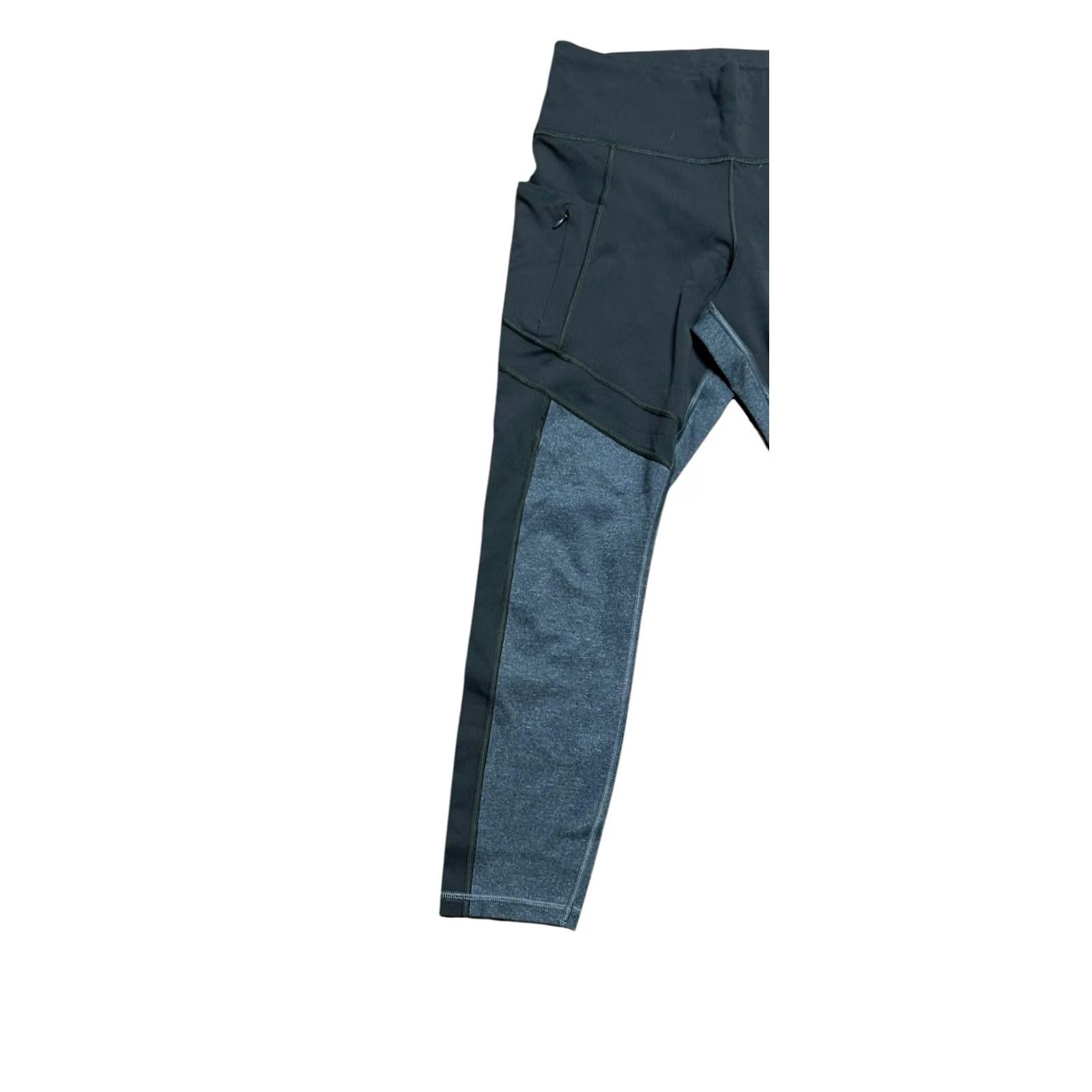 Athleta Athleta Leggings Colorblock Up For Anything Tight Gray Women Size M Pockets 7/8 Athletic Activewear Womens Size 32" / US 10 / IT 46 - 2 Thumbnail