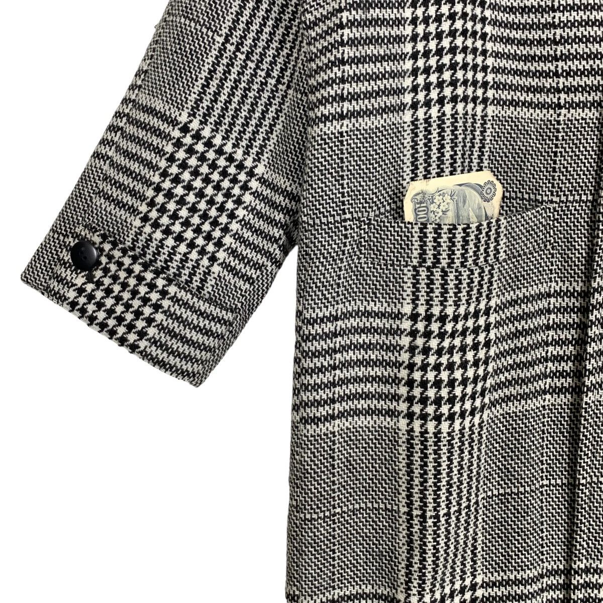 Benetton Vintage Benetton Checkered Wool Long Coat Size 46 Size US M / EU 48-50 / 2 - 5 Thumbnail