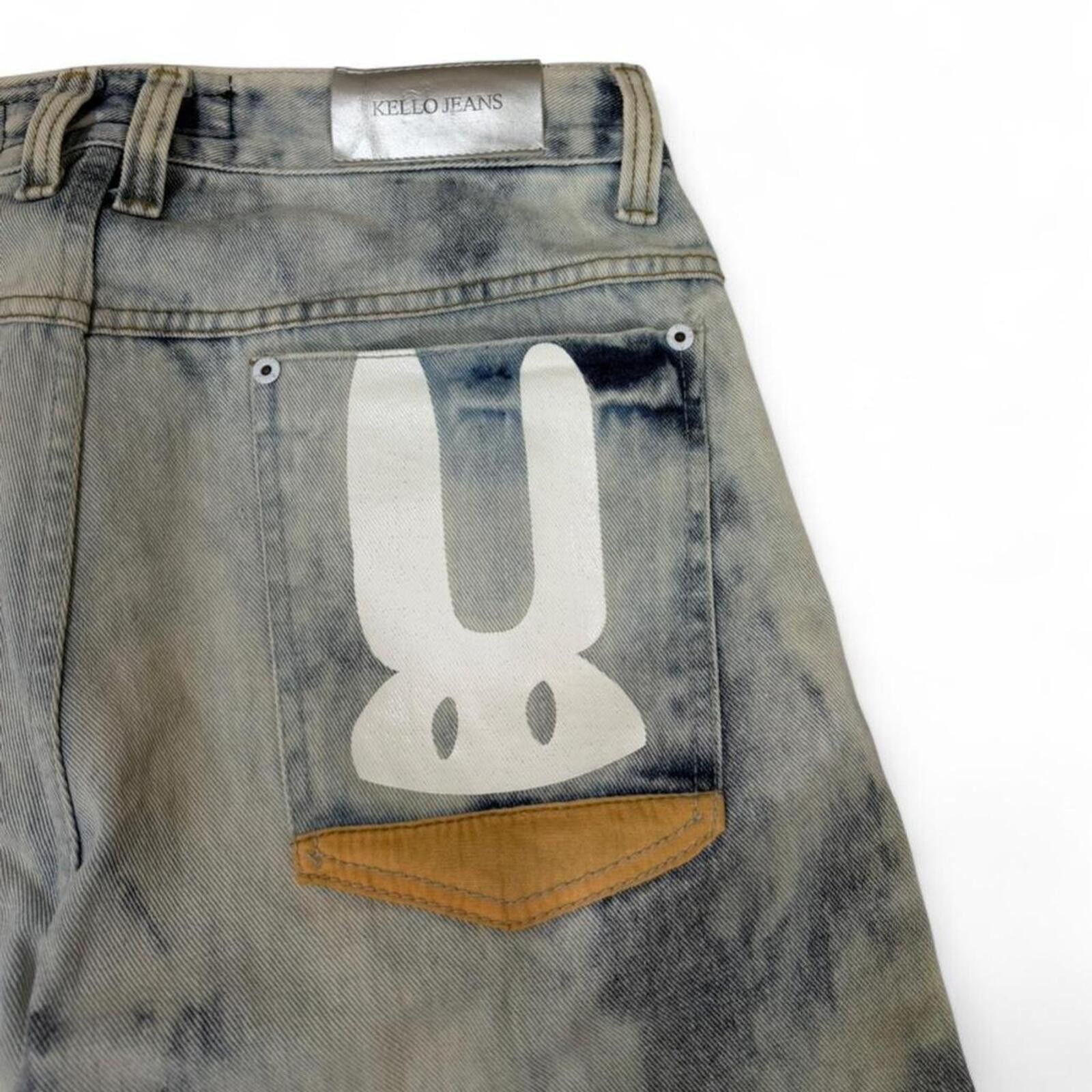 Other Kello jeans light wash denim jeans with printed logo on back Size 32" / US 10 / IT 46 - 3 Thumbnail