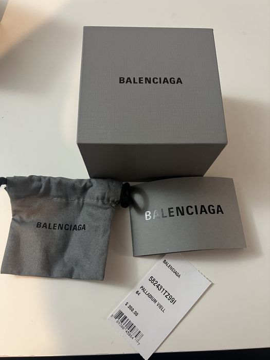 Balenciaga Balenciaga Logo Engraved Signet Ring | Grailed