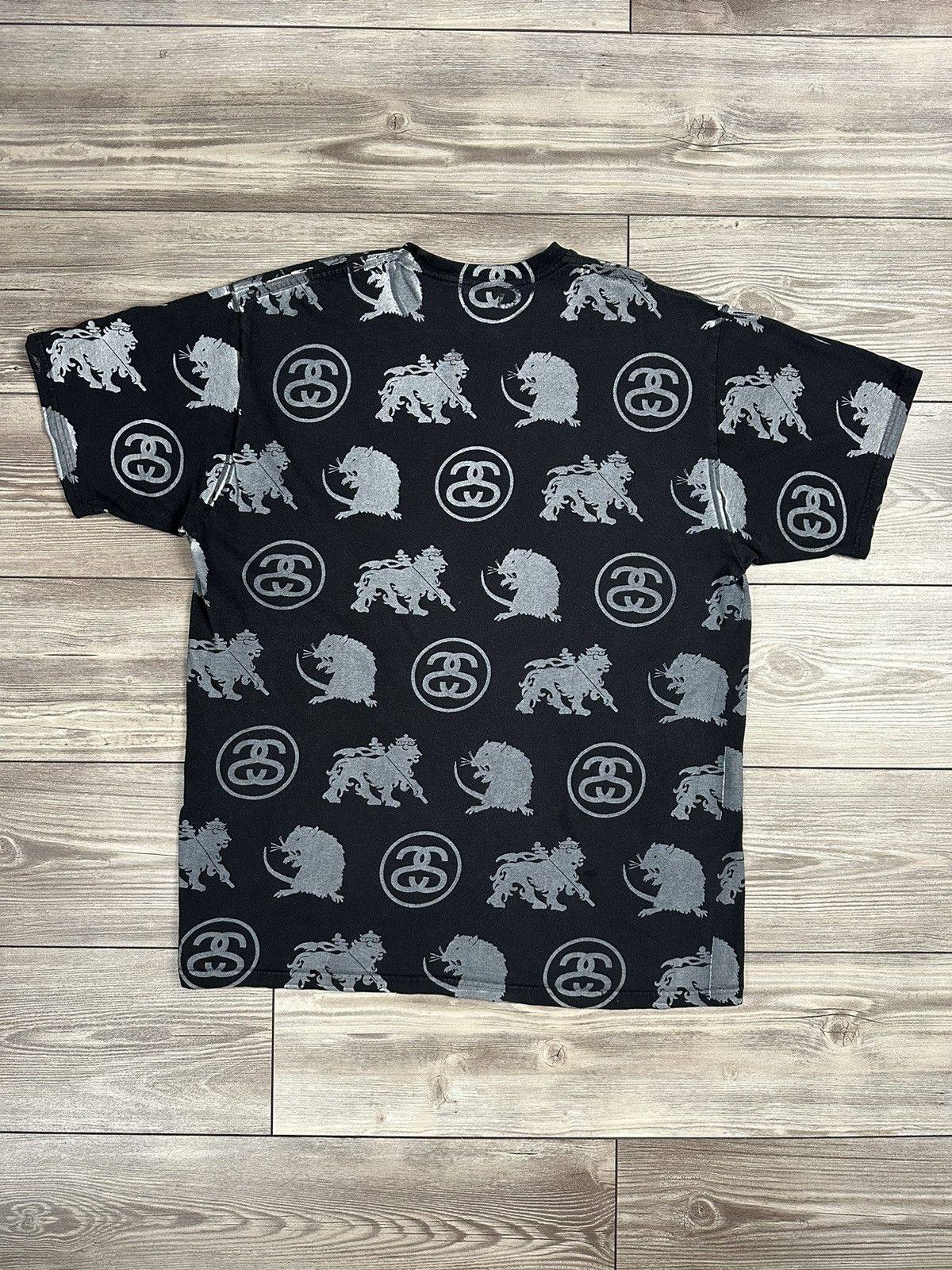 Stussy × Vintage Y2K Stussy AOP T Shirt Size US XL / EU 56 / 4 - 2 Thumbnail