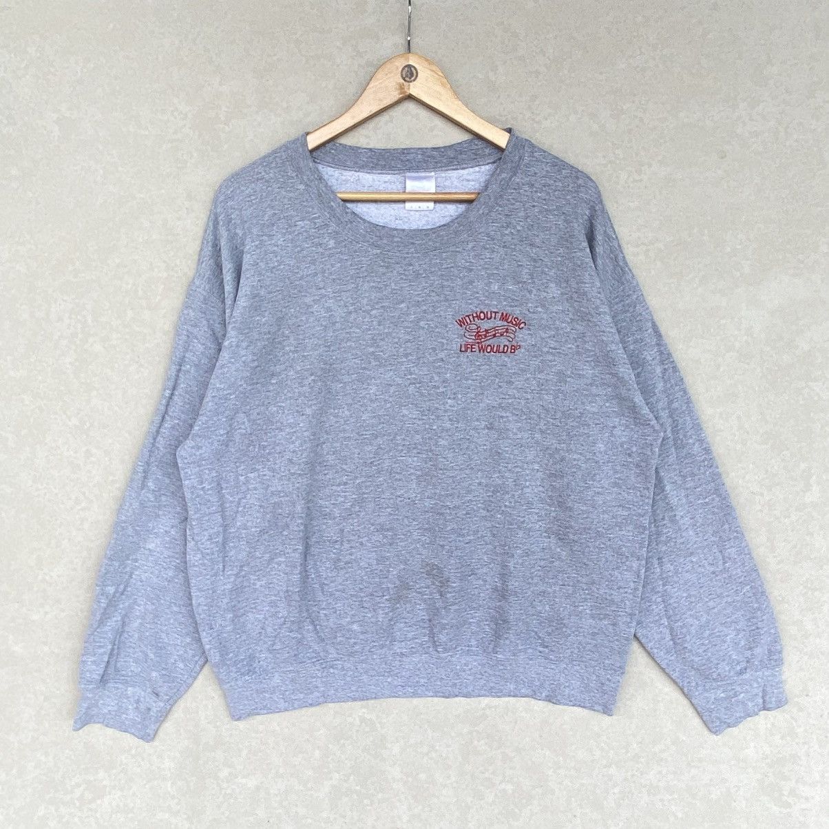 Other Vintage Gildan Heavy Printed Crewneck Sweatshirt Light Gray Size US L / EU 52-54 / 3 - 1 Thumbnail