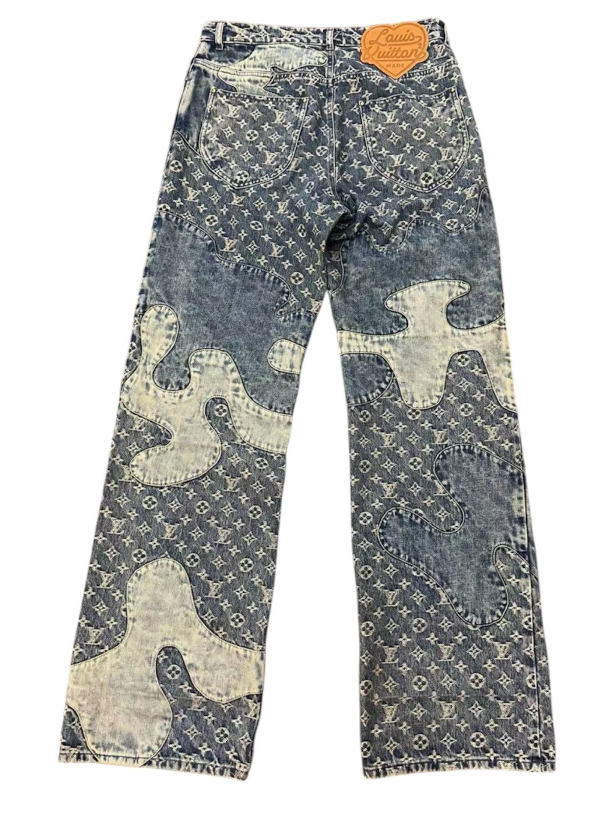 Louis Vuitton × Nigo Louis Vuitton X Nigo 31 Patchwork Denim Jeans blue monogram Size US 31 - 2 Thumbnail