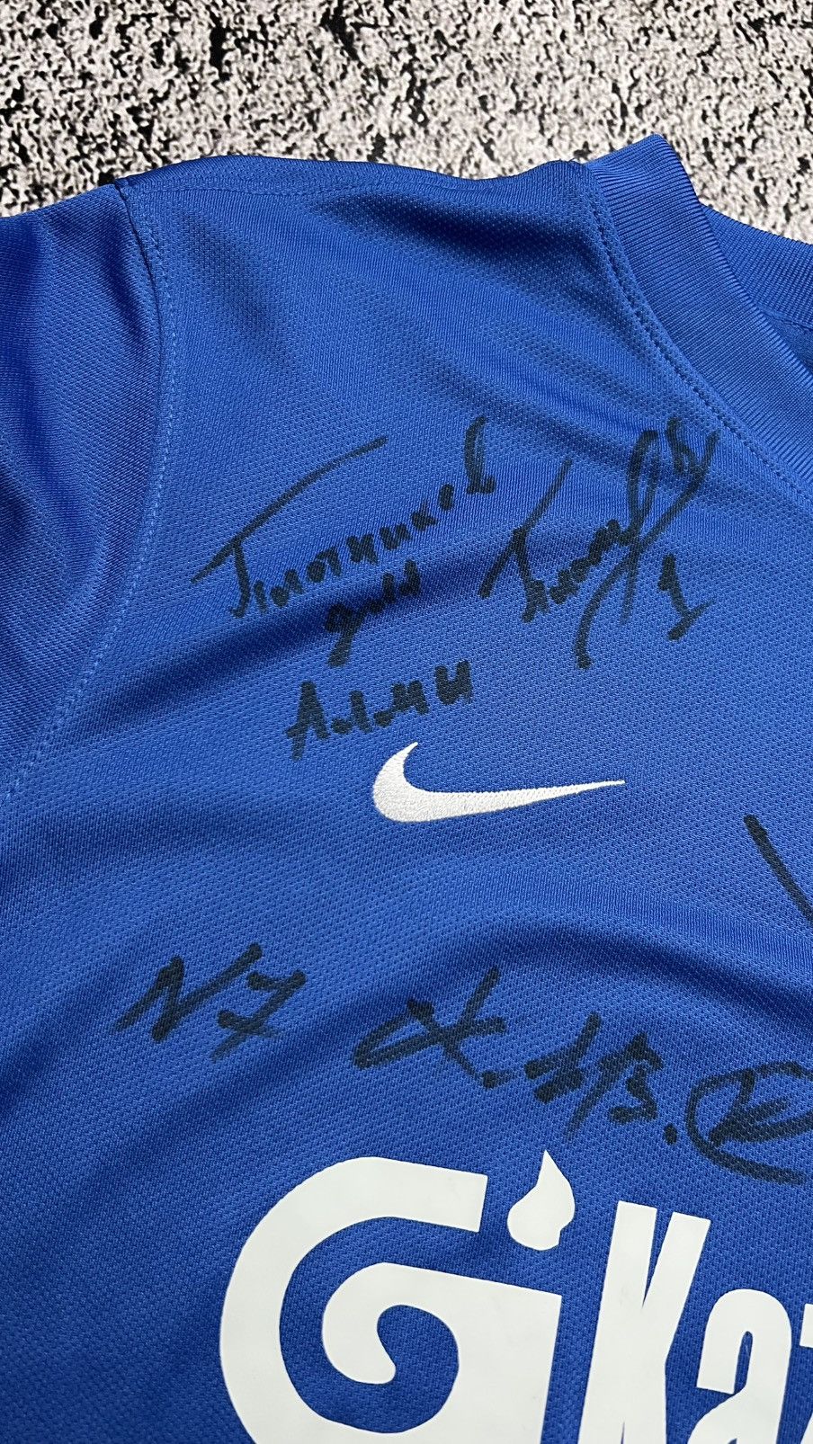 Nike NWT‼️2015-2016 FC Kairat SIGNED BY PLAYERS nike jersey Size US S / EU 44-46 / 1 - 7 Thumbnail