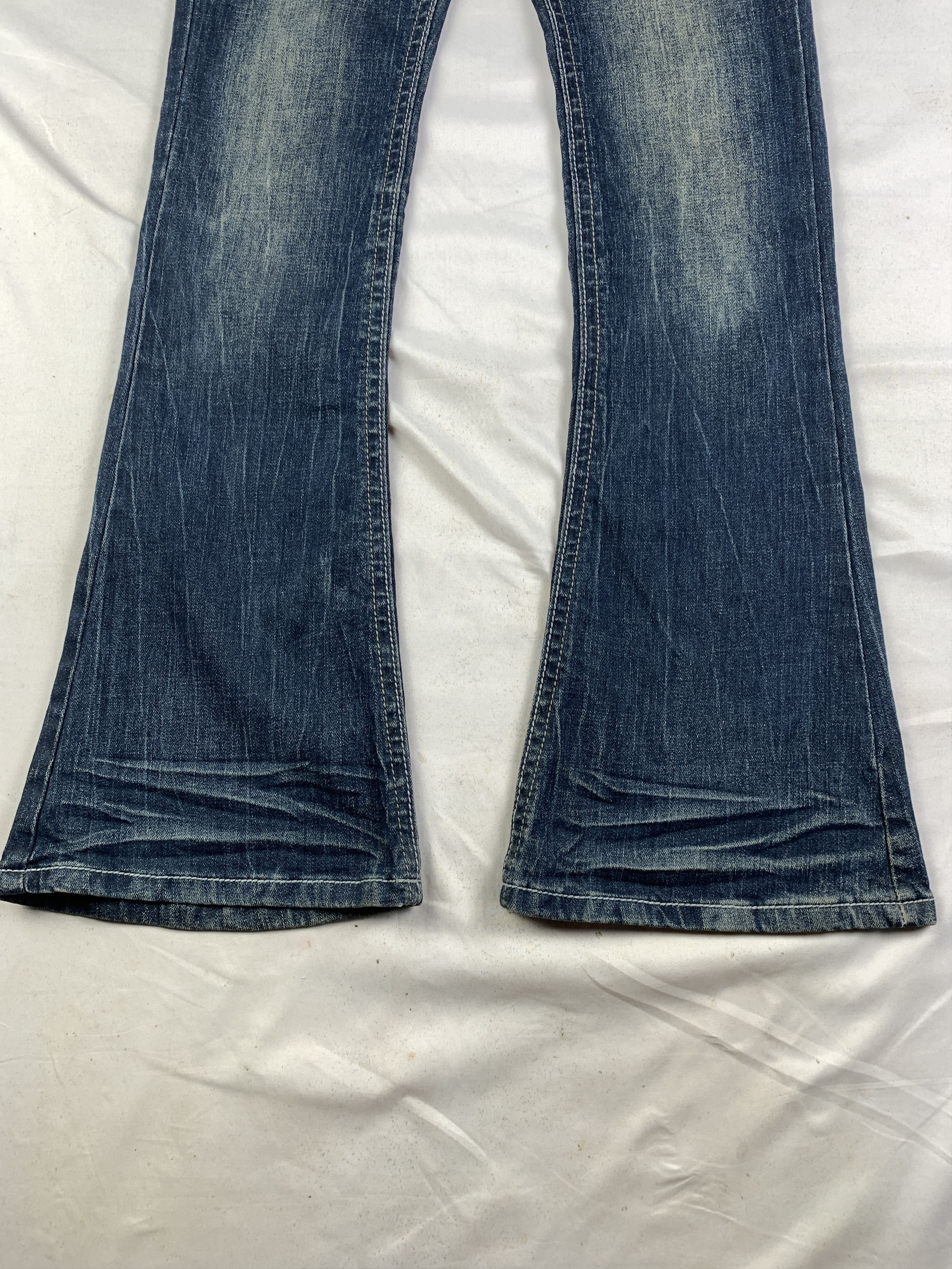Japanese Brand 2000s Mudd Indigo Blue Flared Jeans (31) Size 31" - 4 Thumbnail
