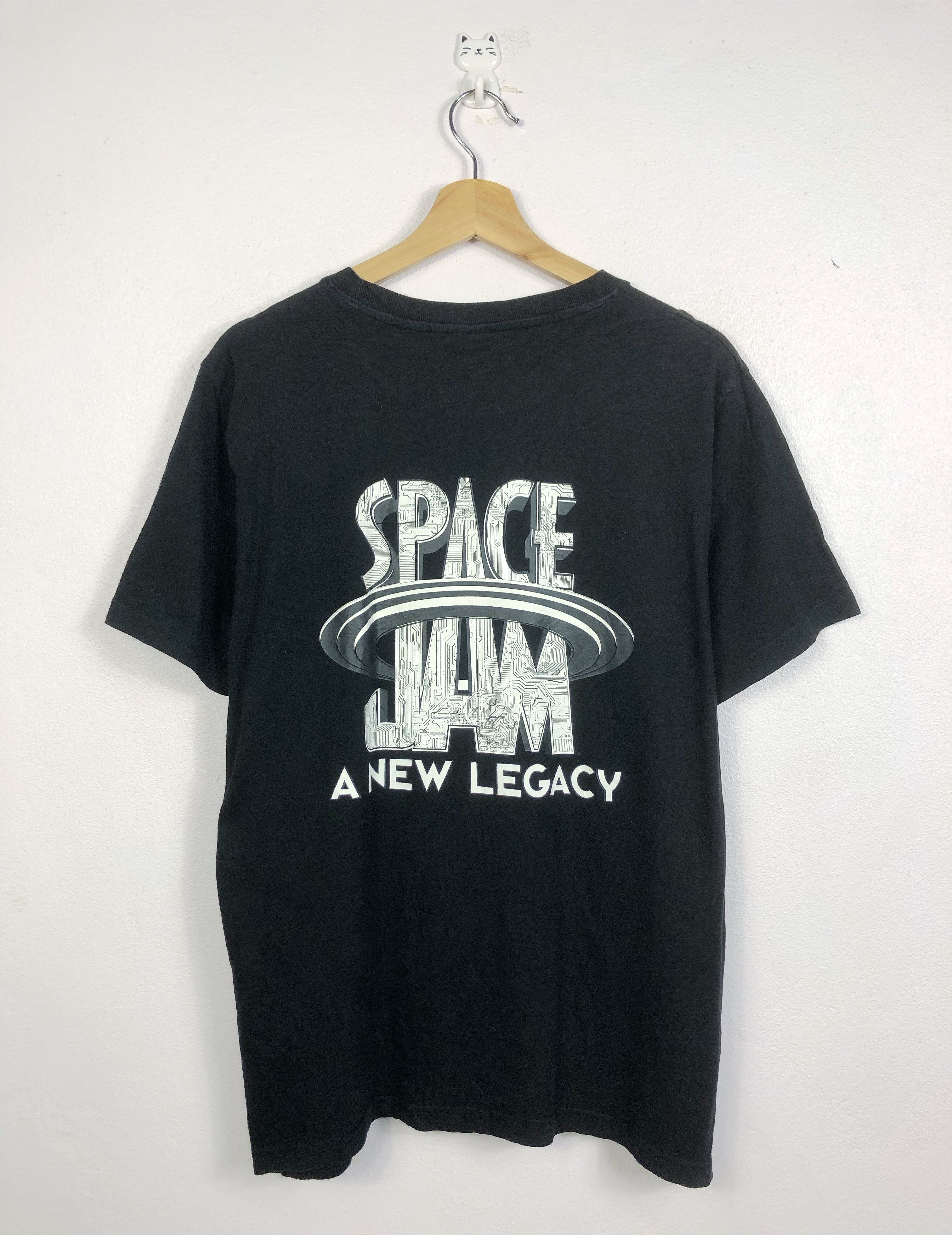 GU Rare GU Japan X Space Jam Tee Size US L / EU 52-54 / 3 - 1 Thumbnail