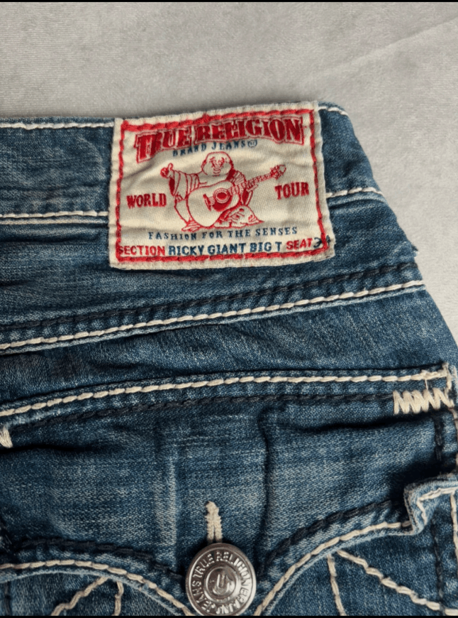 True Religion Rare True religion "made in USA" Ricky Giant Big t Size US 31 - 6 Thumbnail