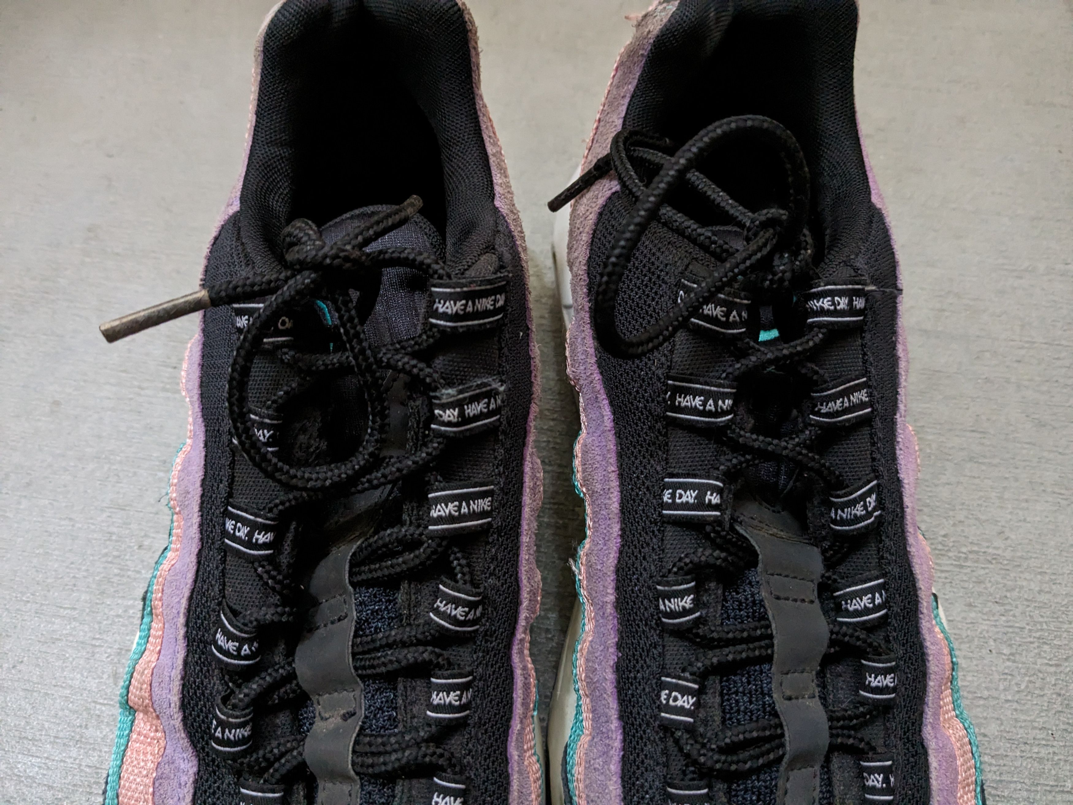 Nike Nike Air Max 95 Have a Nike Day Size 11.5 Suede BQ9131-001 Size US 11.5 / EU 44-45 - 4 Thumbnail
