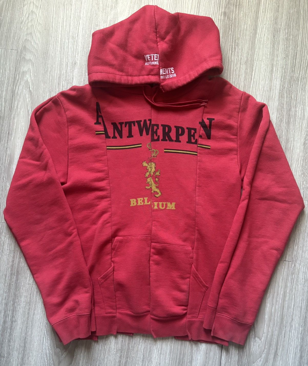 Vetements Antwerpen AW18 hoodie
