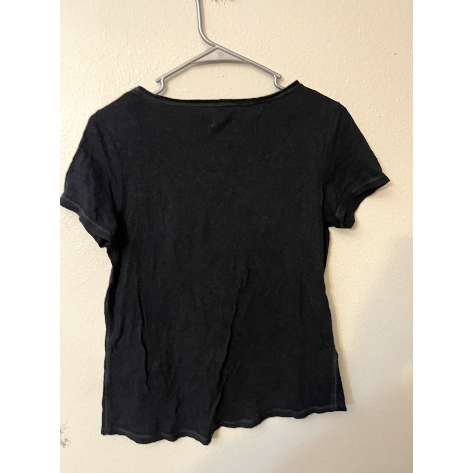 Aeropostale Womens AEROPOSTALE Embellished Tee Shirt Small Black T-Shirt Short Sleeve Cotton Blends Womens, Embellished Tee, S, Black, 90s? Size S / US 4 / IT 40 - 2 Thumbnail