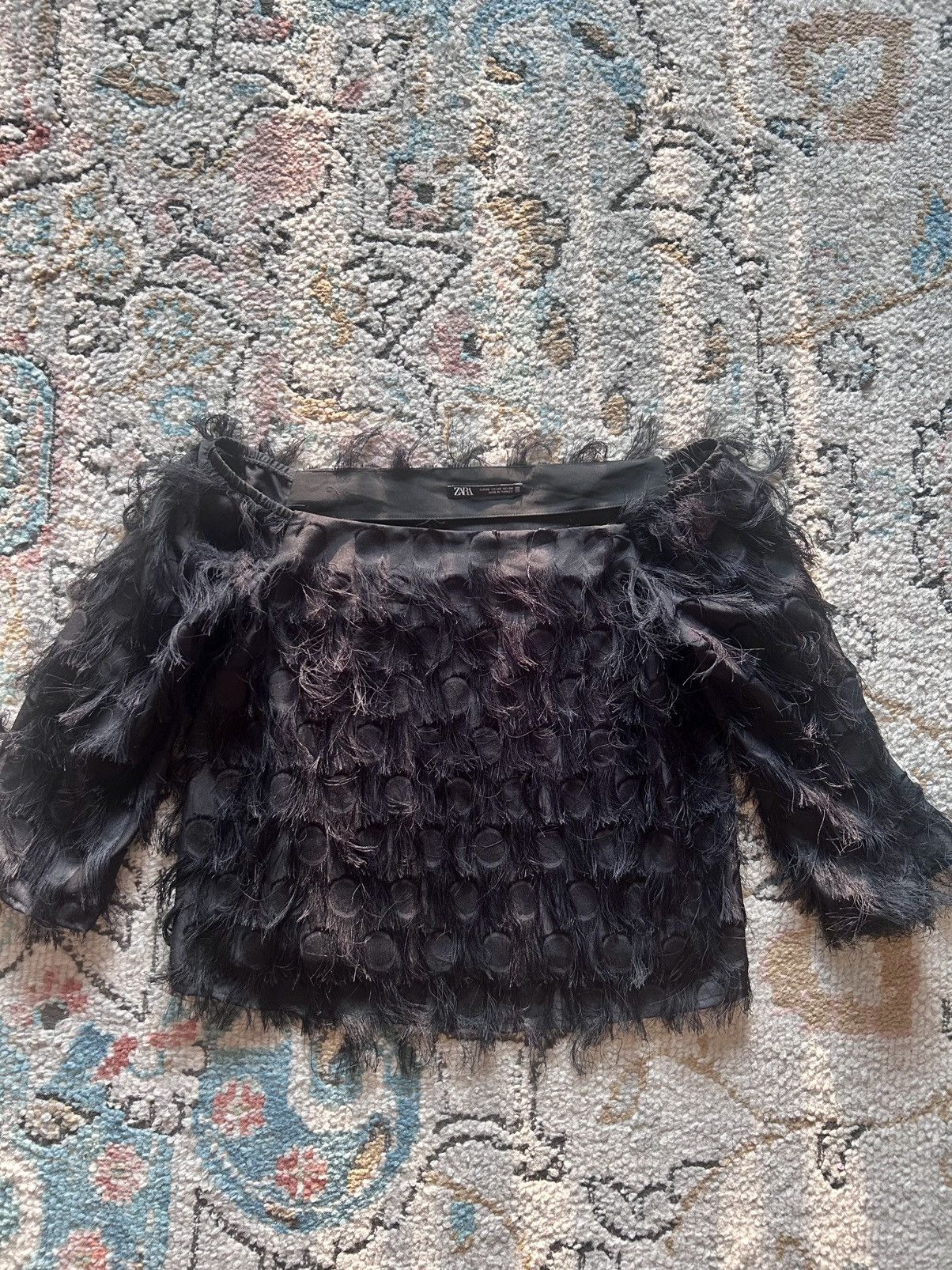 Zara Zara Black Feather-Patterned Top Size XS / US 0-2 / IT 36-38 - 1 Thumbnail