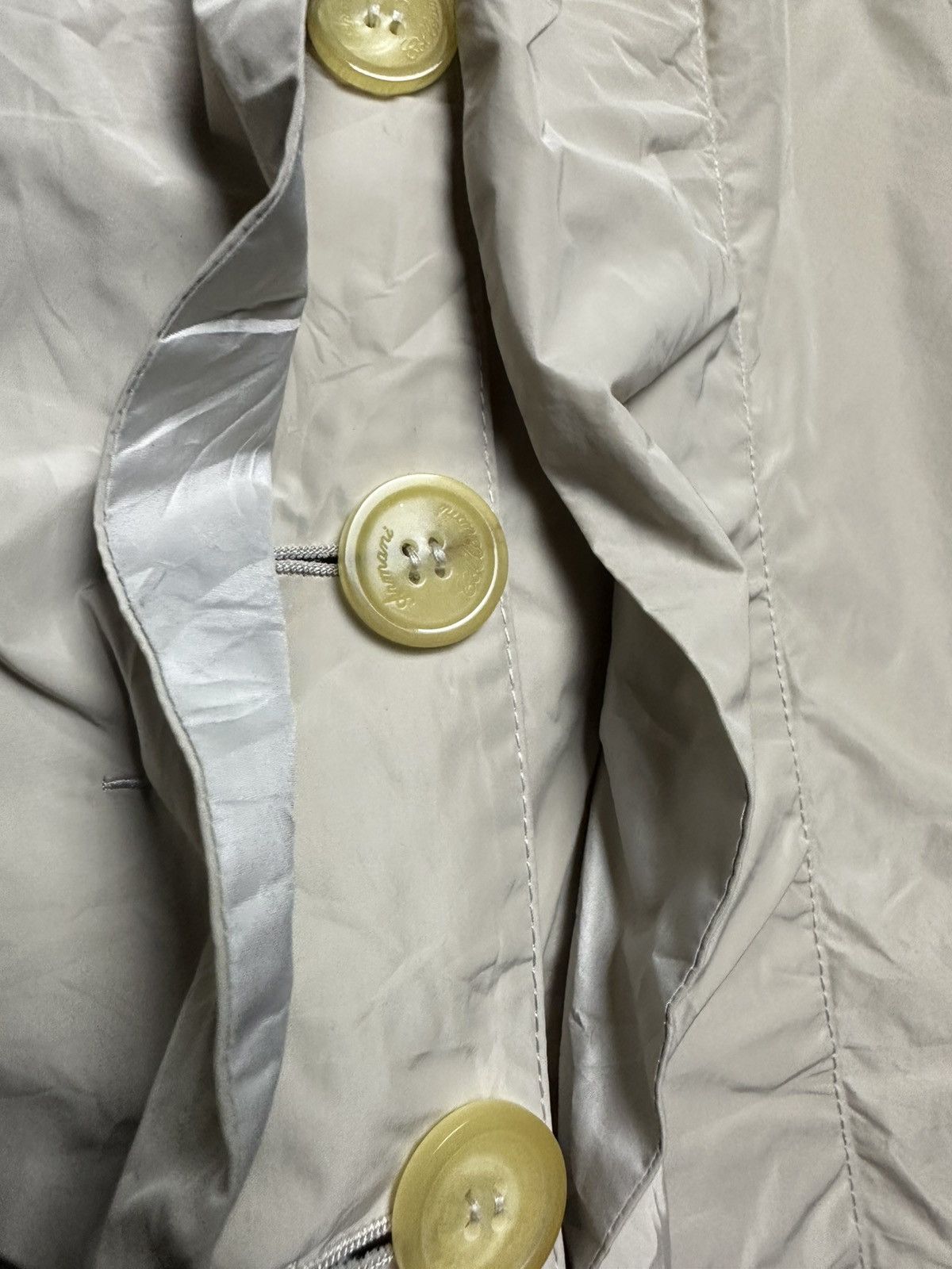 Armani Collezioni Armani Collezioni Ruffle Waterproof Hooded Coat Size M / US 6-8 / IT 42-44 - 6 Thumbnail