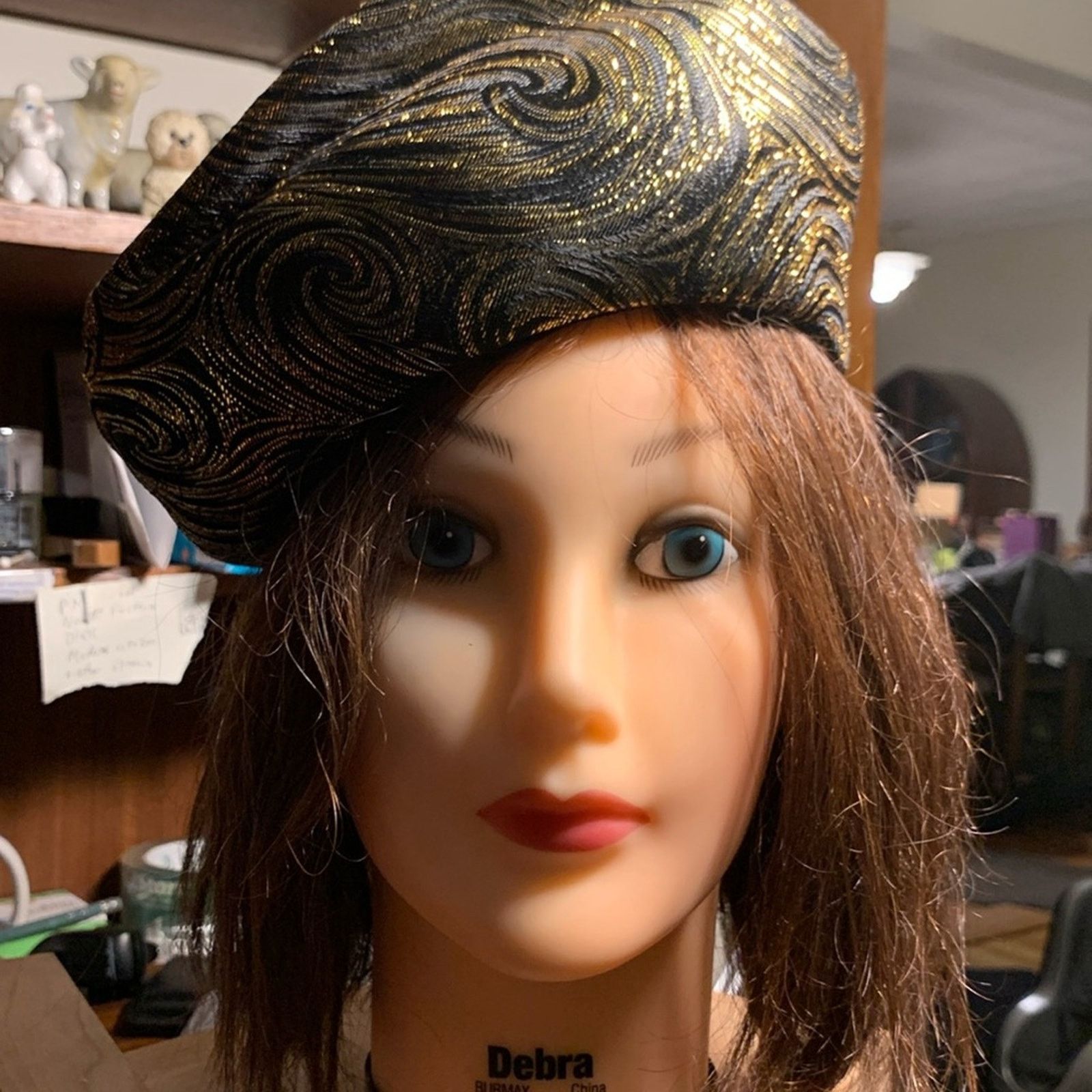 Vintage 60’s chic gold metallic brocade asymmetric beret church hat Size ONE SIZE - 1 Thumbnail