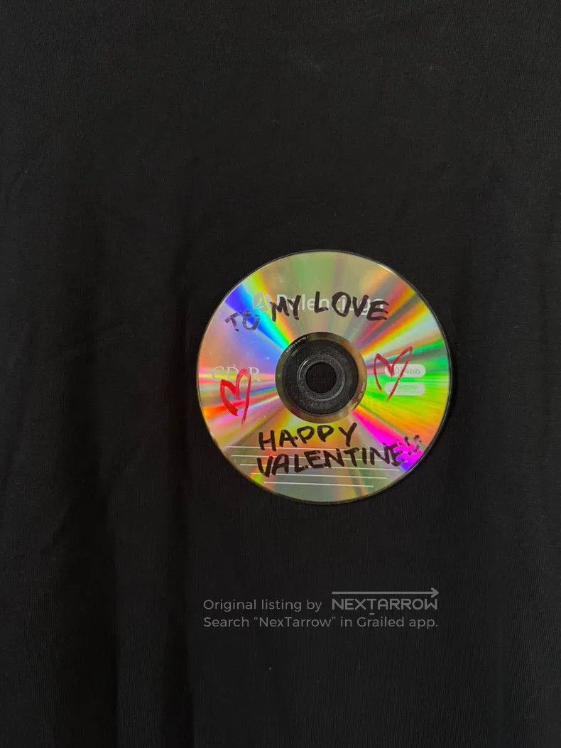 Balenciaga Balenciaga Valentine's Day CD Long-sleeve Size US S / EU 44-46 / 1 - 4 Thumbnail