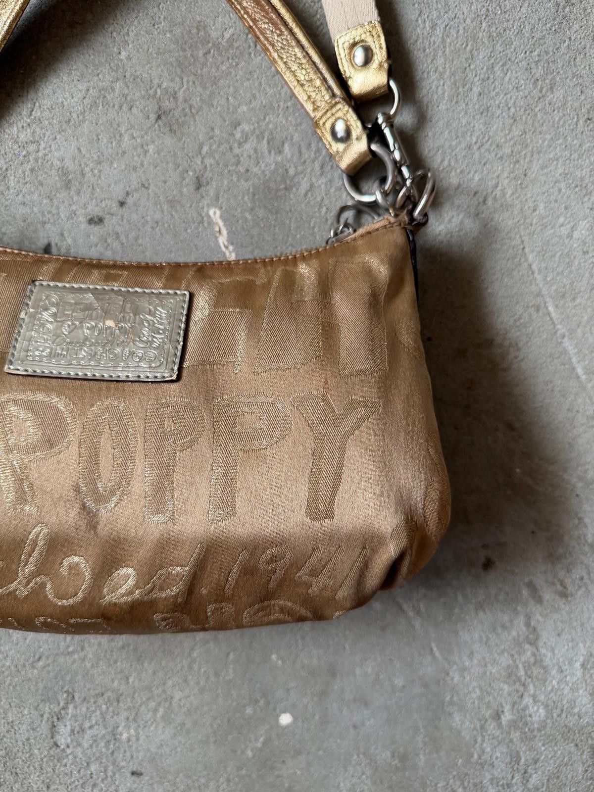 Coach Coach 2Way Poppy Shoulder Bag Beige/Gold Size ONE SIZE - 8 Thumbnail