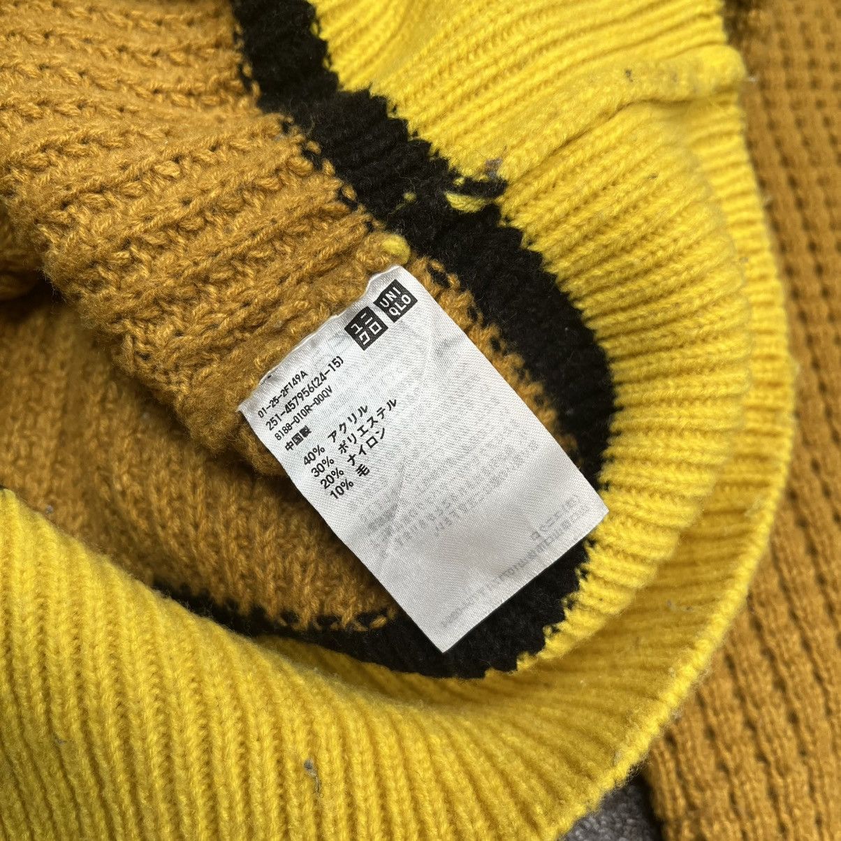 Marni × Uniqlo Marni x Uniqlo Popcorn Knitted V-neck Size L / US 10 / IT 46 - 5 Thumbnail