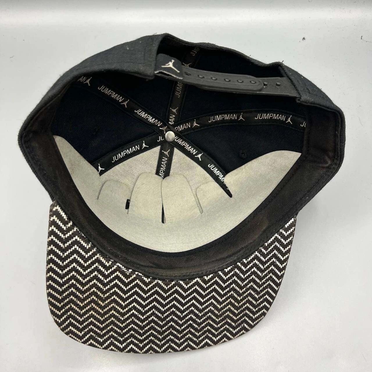 Jordan Brand Air Jordan Hat Men Black Embroidered Logo Jumpman Snap Back Size ONE SIZE - 2 Thumbnail
