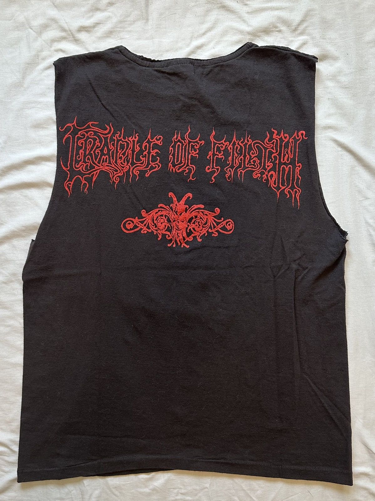 Band Tees cradle of filth late 90’s cross tee Size US L / EU 52-54 / 3 - 5 Thumbnail